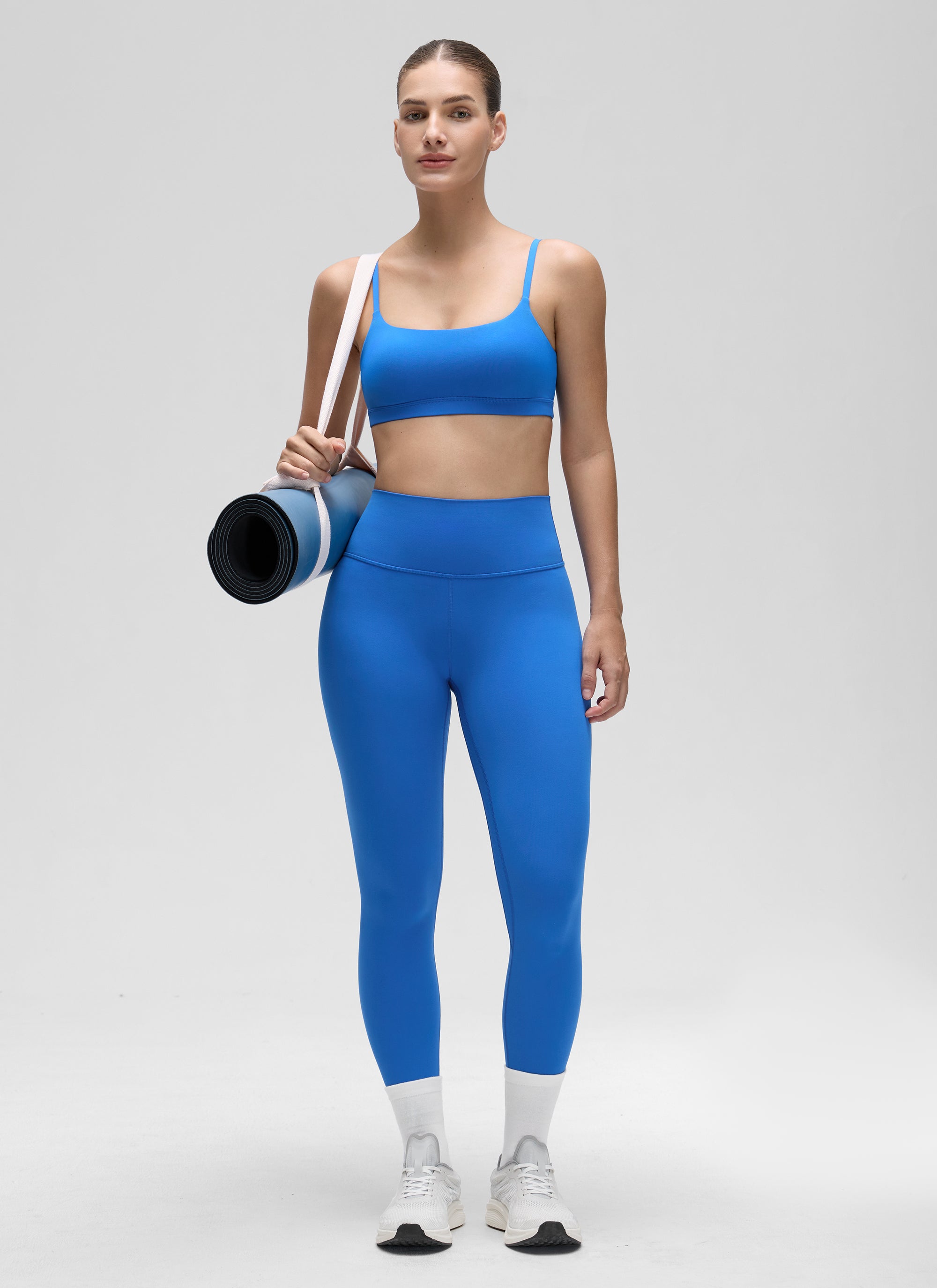 CRZ YOGA Womens Butterluxe Adjustable Spaghetti Strap Scoop Neck Bra Sparkle Blue @model_info:Jaynne