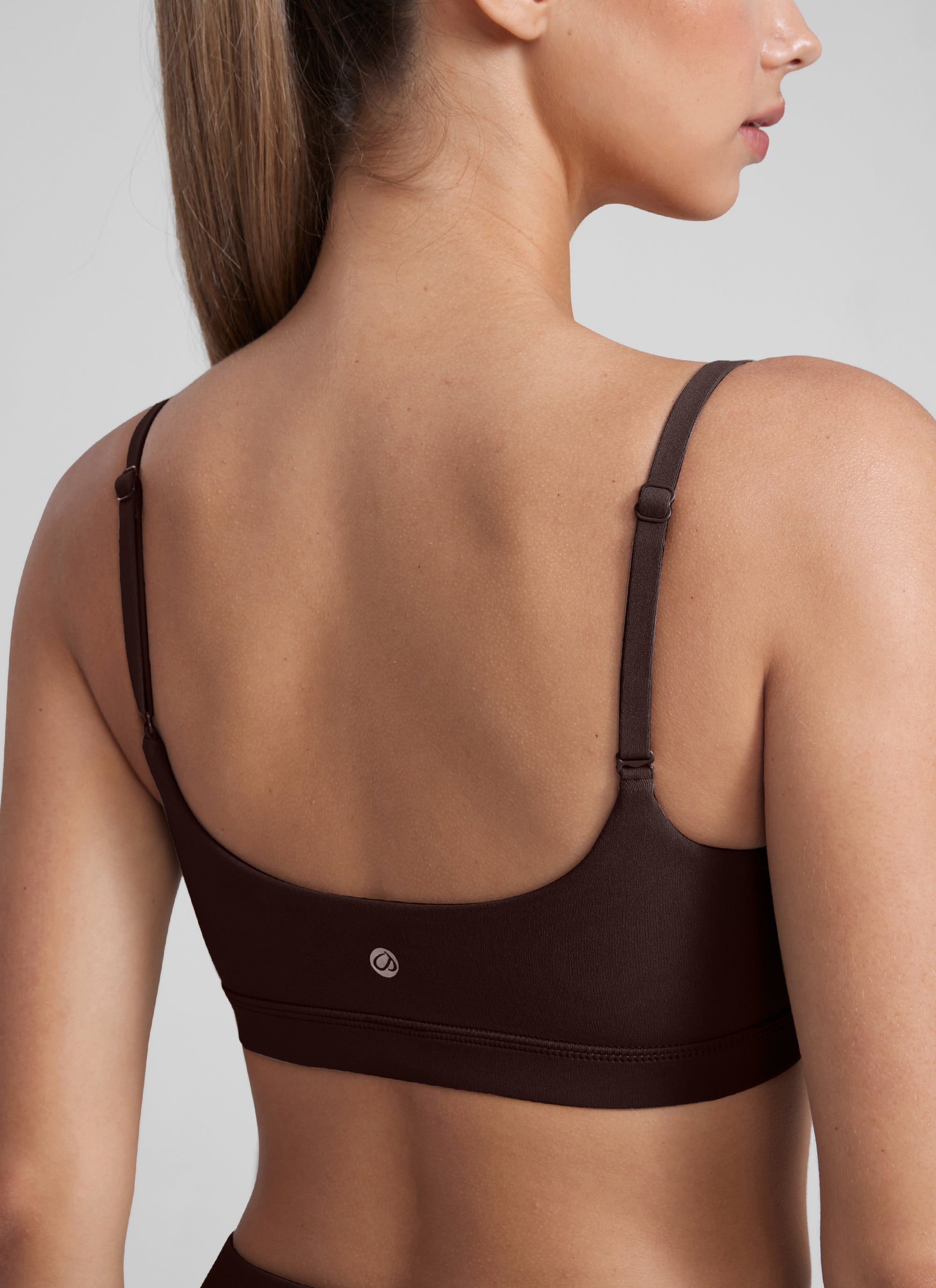 CRZ YOGA Womens Butterluxe Adjustable Spaghetti Strap Scoop Neck Bra Hot Fudge Brown @model_info:Kate