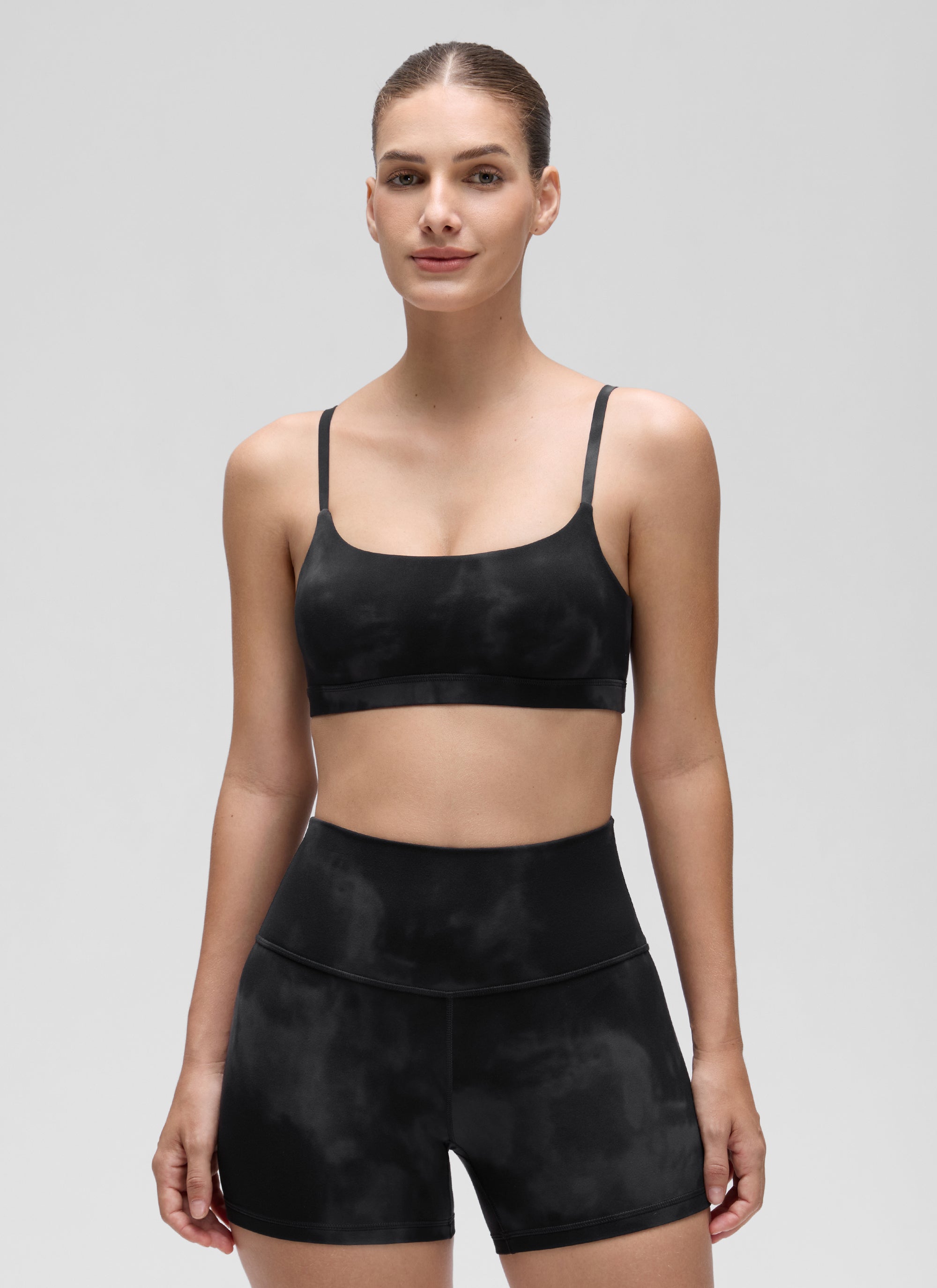 CRZ YOGA Womens Butterluxe Adjustable Spaghetti Strap Scoop Neck Bra Black Tie Dye Flowers @model_info:Jaynne