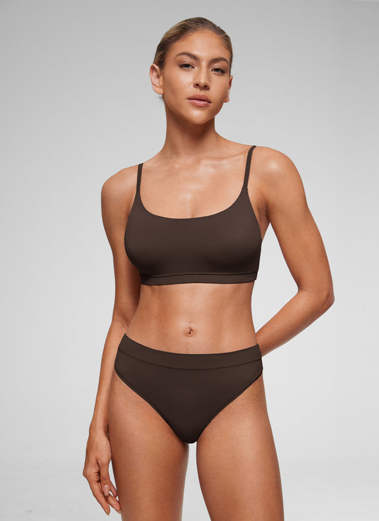 CRZ YOGA Women's Softhold Wireless Scoop Neck  Everyday Bra Adjustable Hot Fudge Brown