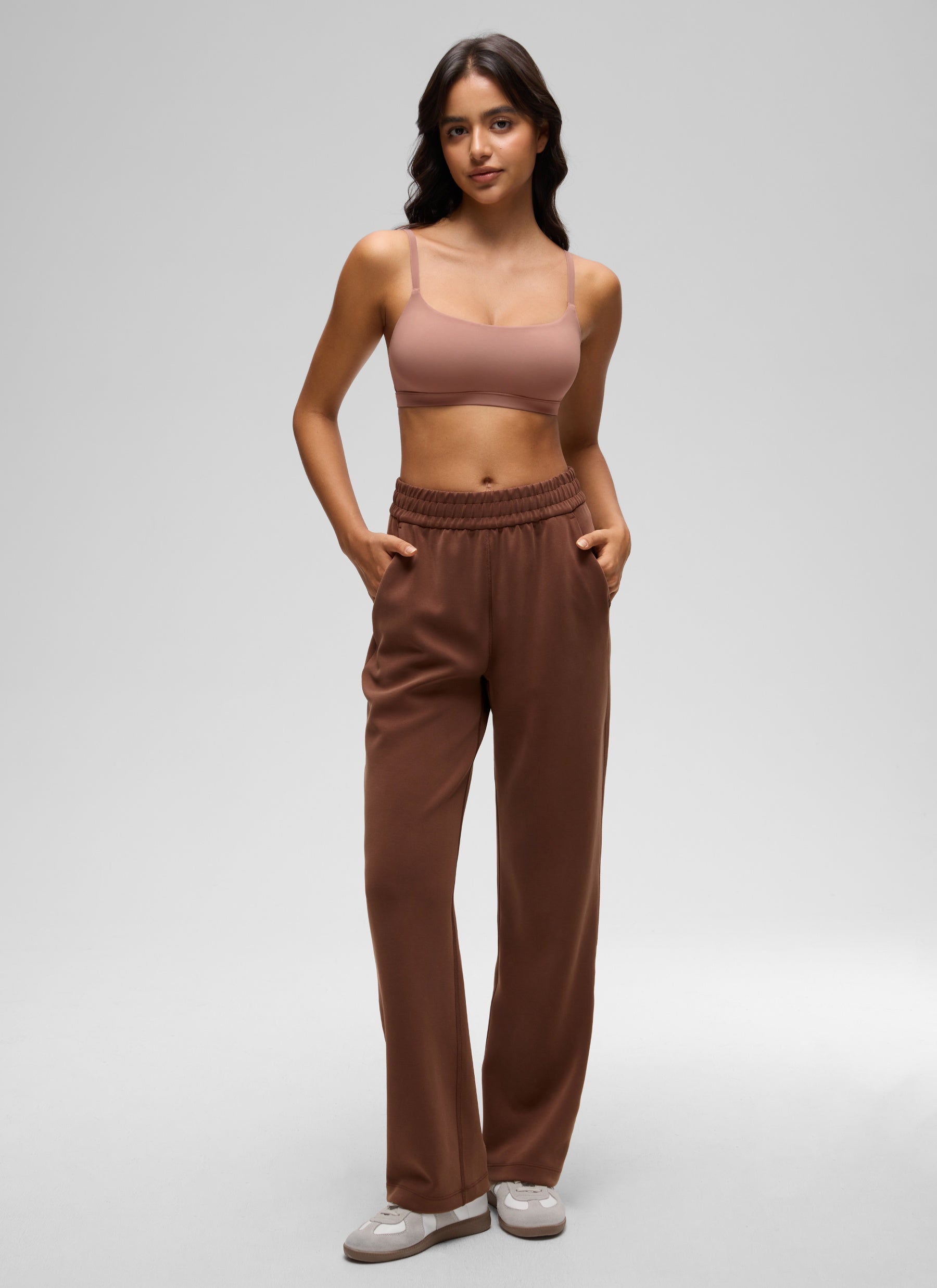 CRZ YOGA Women's Softhold Wireless Scoop Neck  Everyday Bra Adjustable Twilight Rose Pink