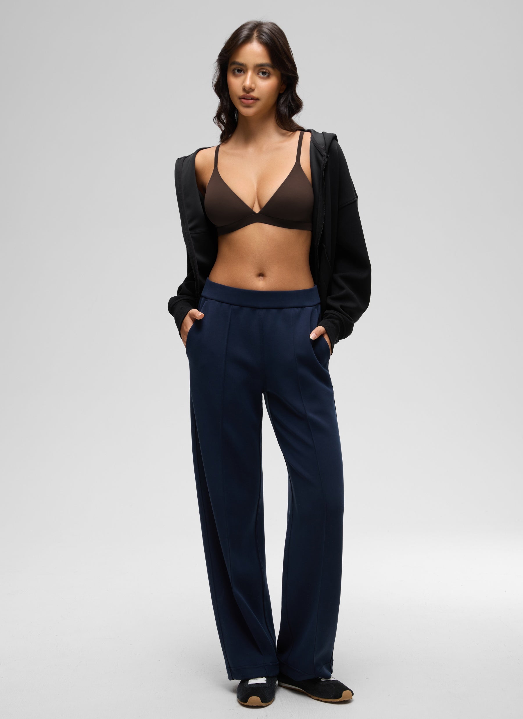 CRZ YOGA Softhold Womens Double Lined Wireless Triangle Bralette Hot Fudge Brown