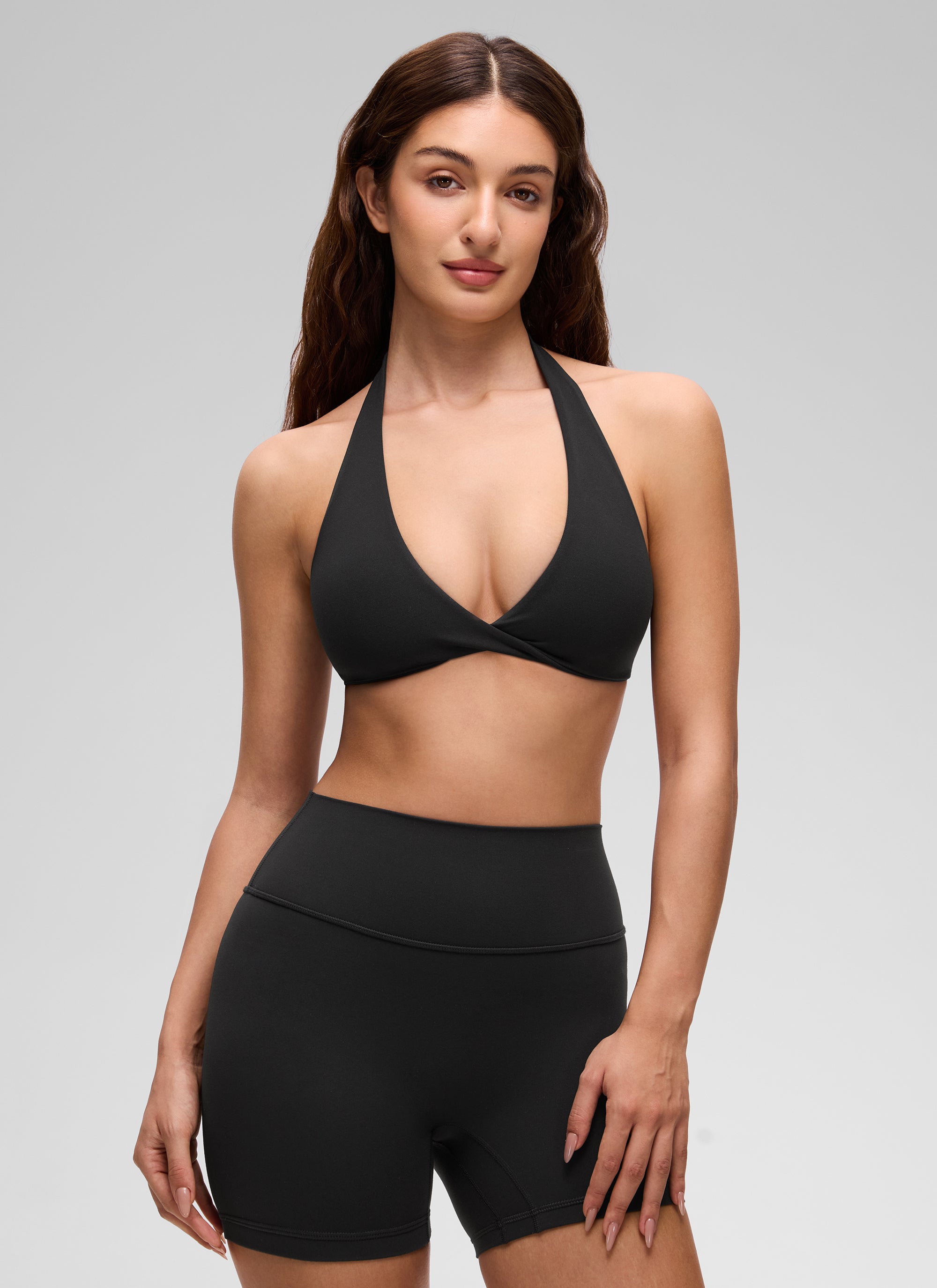 CRZ YOGA Women's Butterluxe Yoga V Neck Crop Double Lined Sports Bra Black