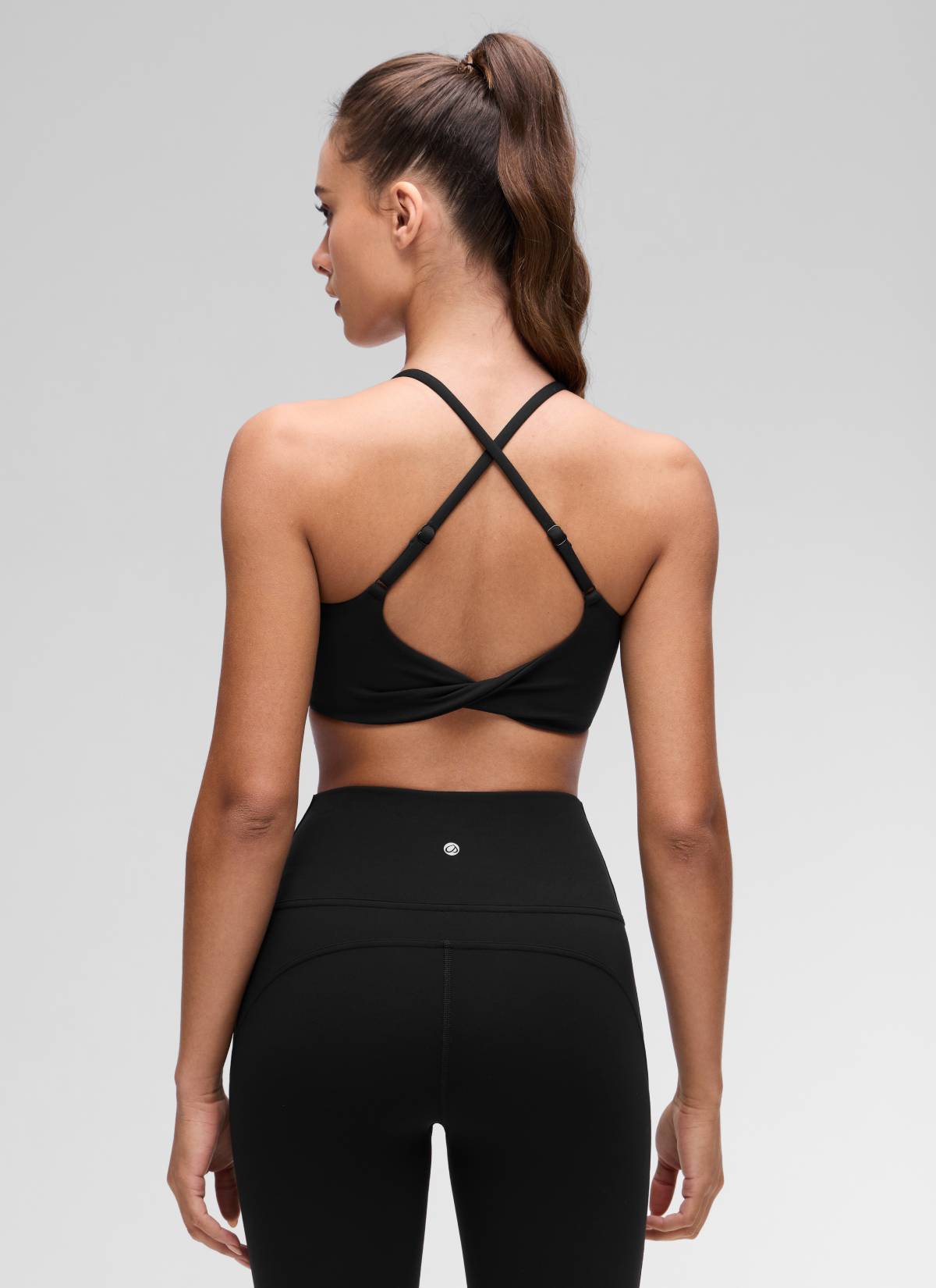 CRZ YOGA Women's Butterluxe Yoga Scoop Neck Twist Cross Back Sport Bra Black