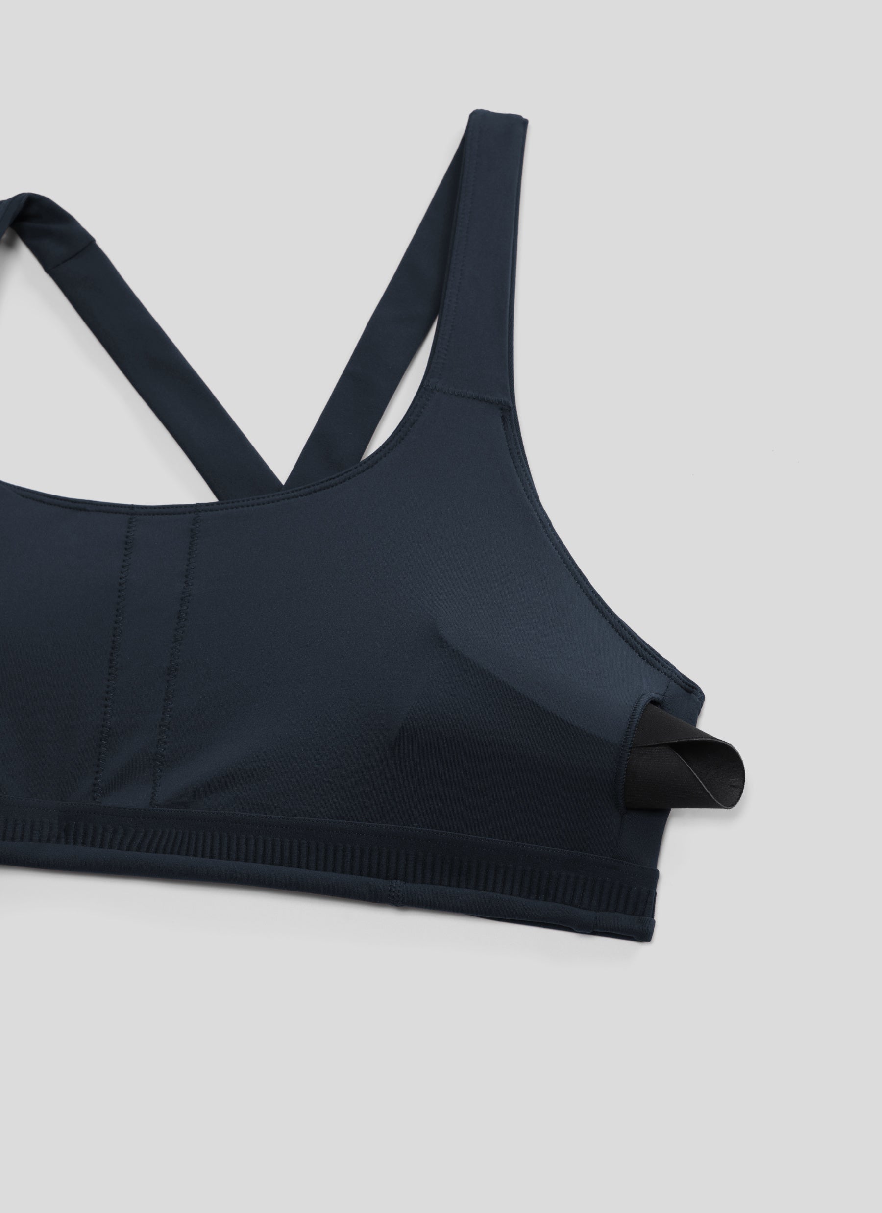 CRZ YOGA Women's SculptAir Training Criss Cross Back Straps Sports Bra True Navy