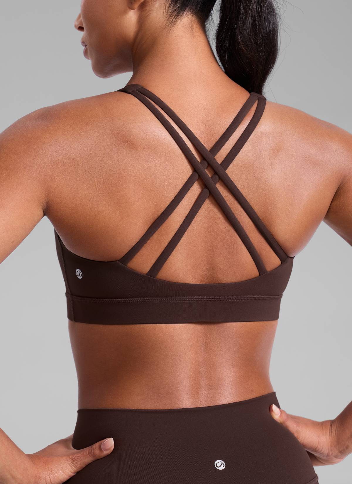 CRZ YOGA Women's Nakedfeel Training U Neck Criss Cross Back Sports Bra Hot Fudge Brown