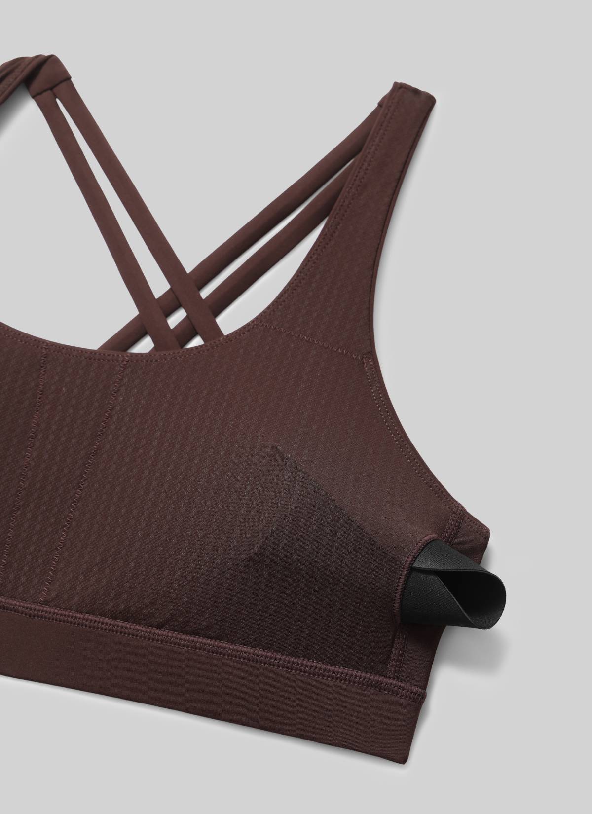 CRZ YOGA Women's Nakedfeel Training U Neck Criss Cross Back Sports Bra Hot Fudge Brown