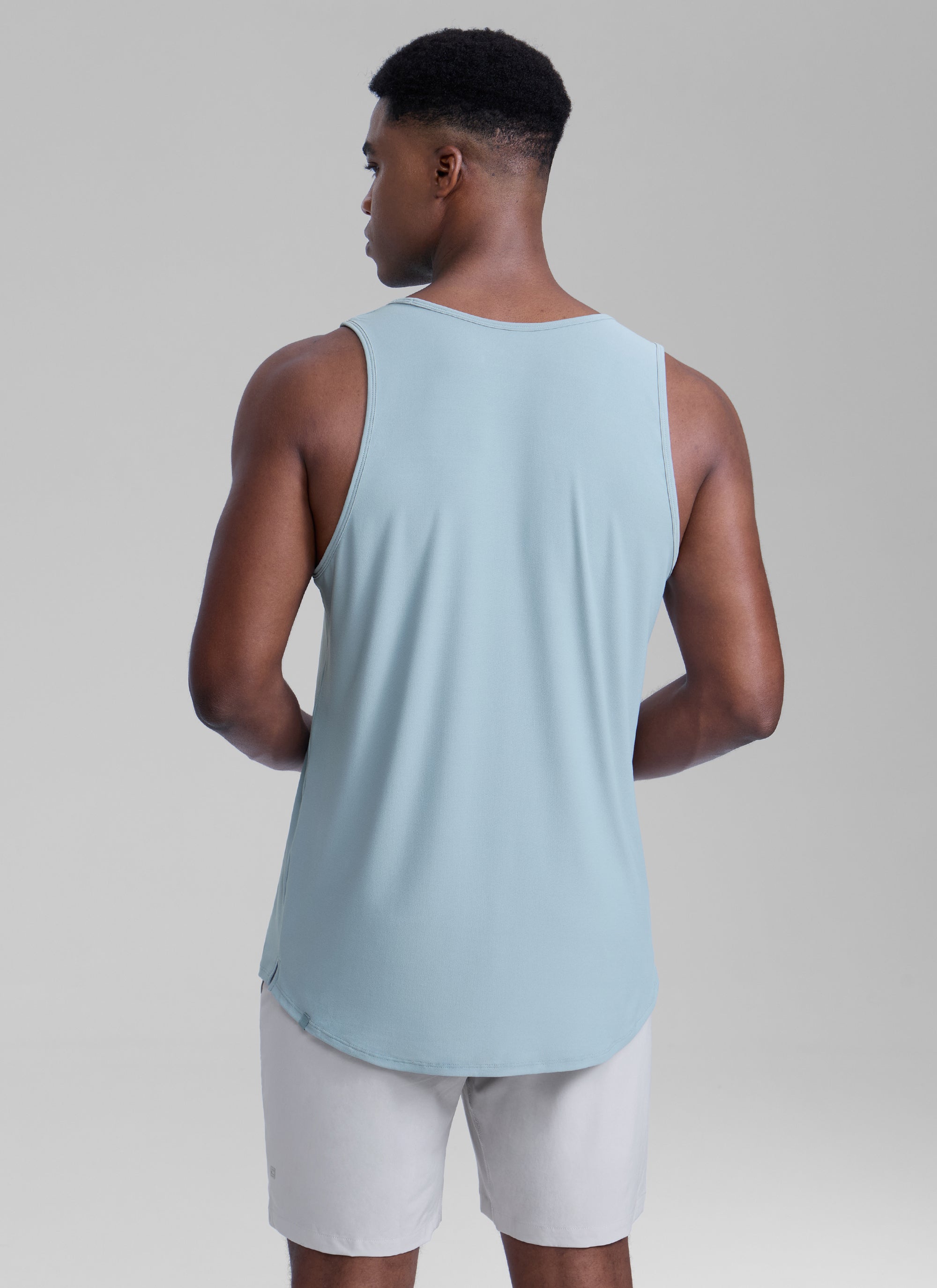 CRZ YOGA Men's Train Classic Fit Quick Dry Sleeveless Tank Grey Sage
