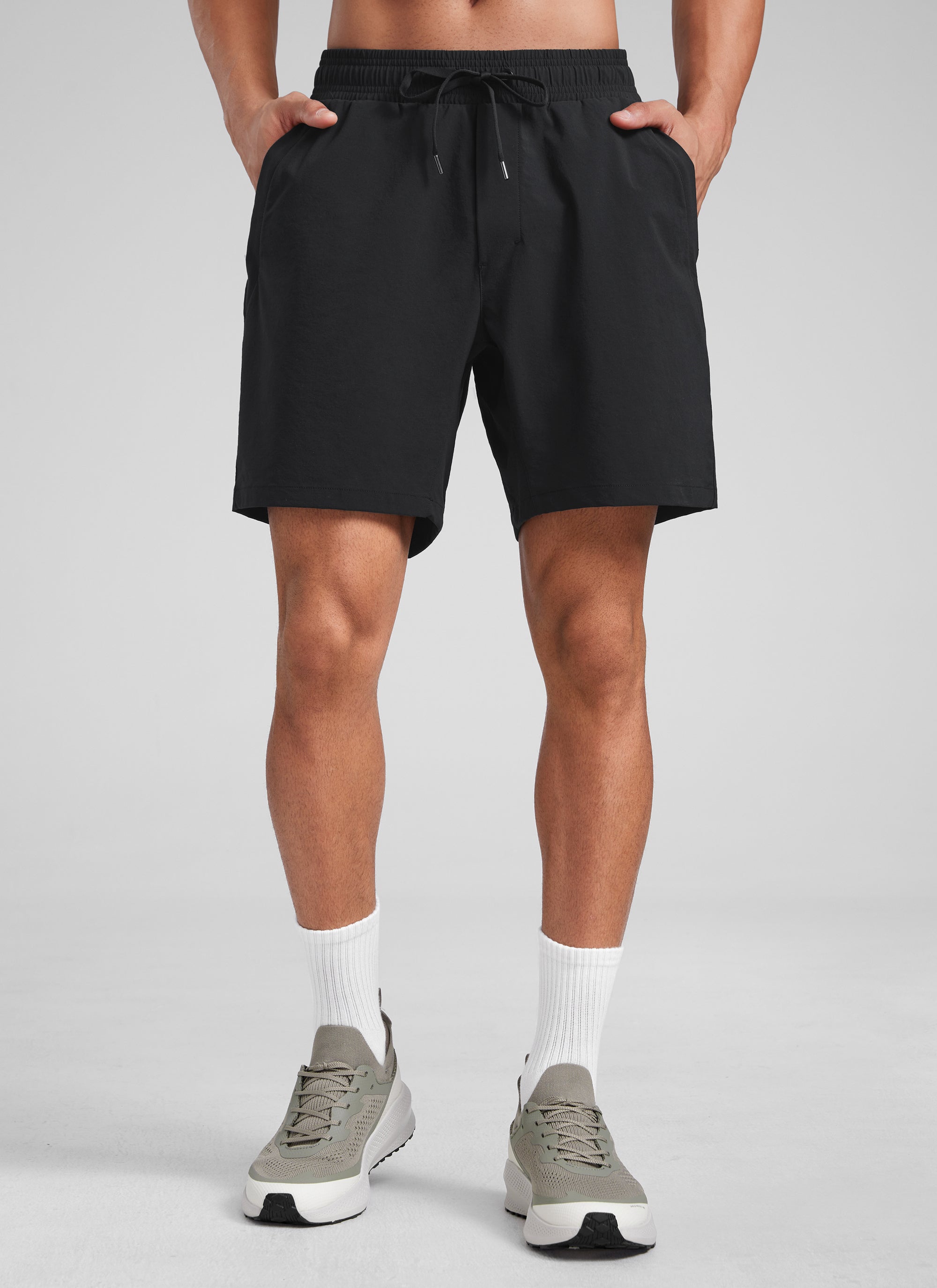 CRZ YOGA Men‘s Workout Water Resistant Short 7