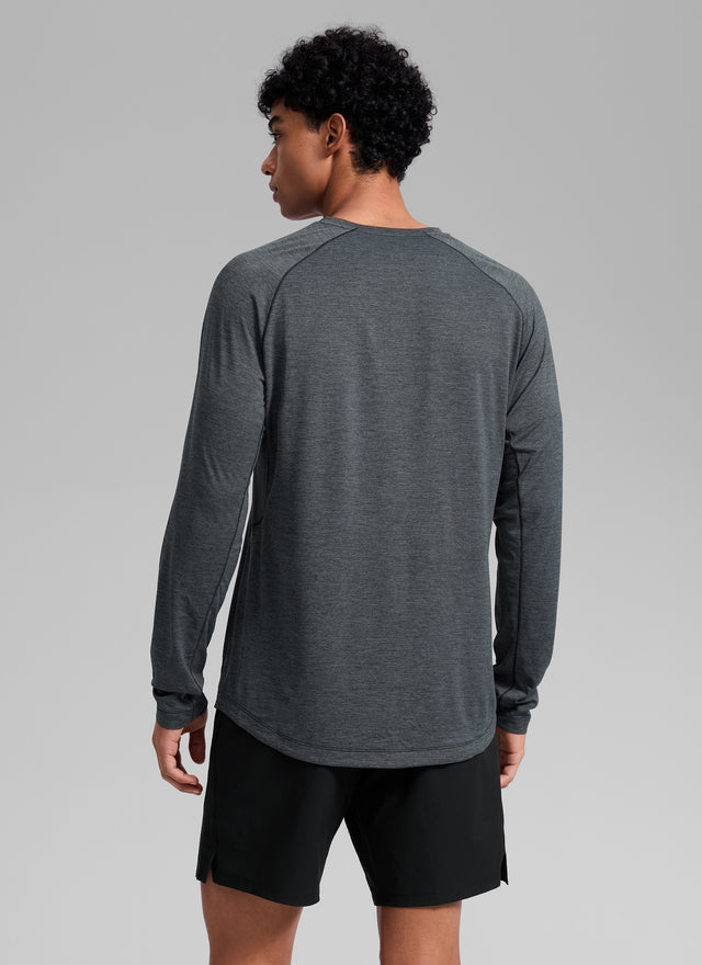 CRZ YOGA Men's Train Slim Fit Lightweight Rounded Scallop Long Sleeves Carbon Heather
