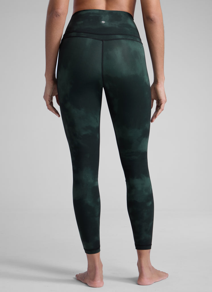 CRZ YOGA Women's Yoga Train High Rise Nakedfeel Leggings 25" 7/8 Pants Emerald Green Tie-Dye Flowers