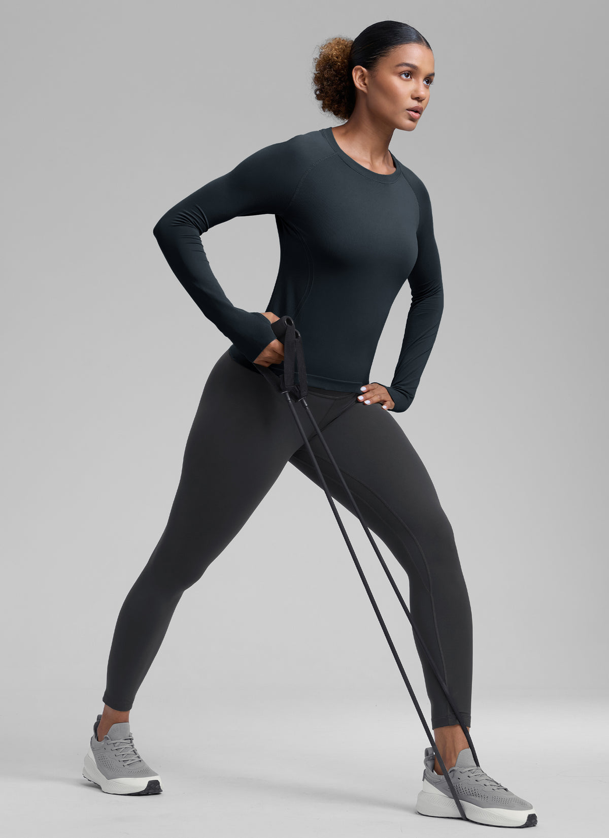 CRZ YOGA Women's Run Train Shirts Seamless Long Sleeve Waist Length True Navy @model_info:Babrabra