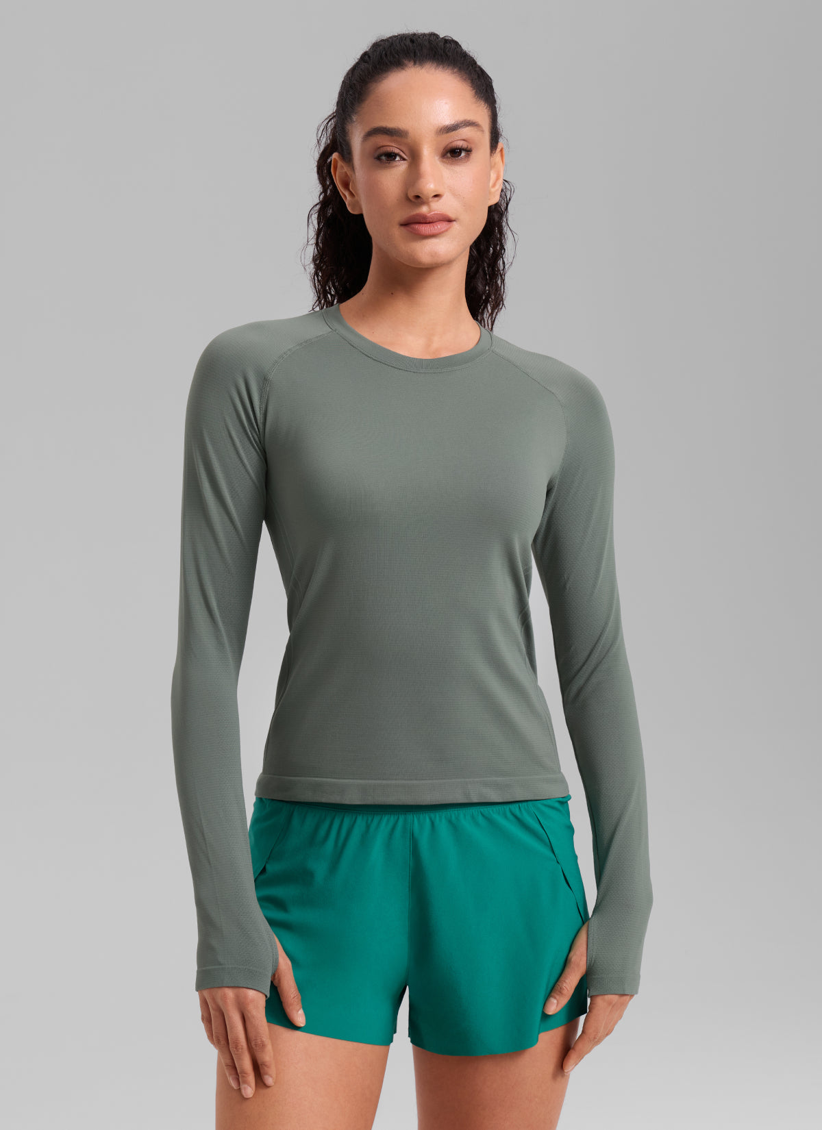 CRZ YOGA Women's Run Train Shirts Seamless Long Sleeve Waist Length Grey Sage @model_info:Larissa