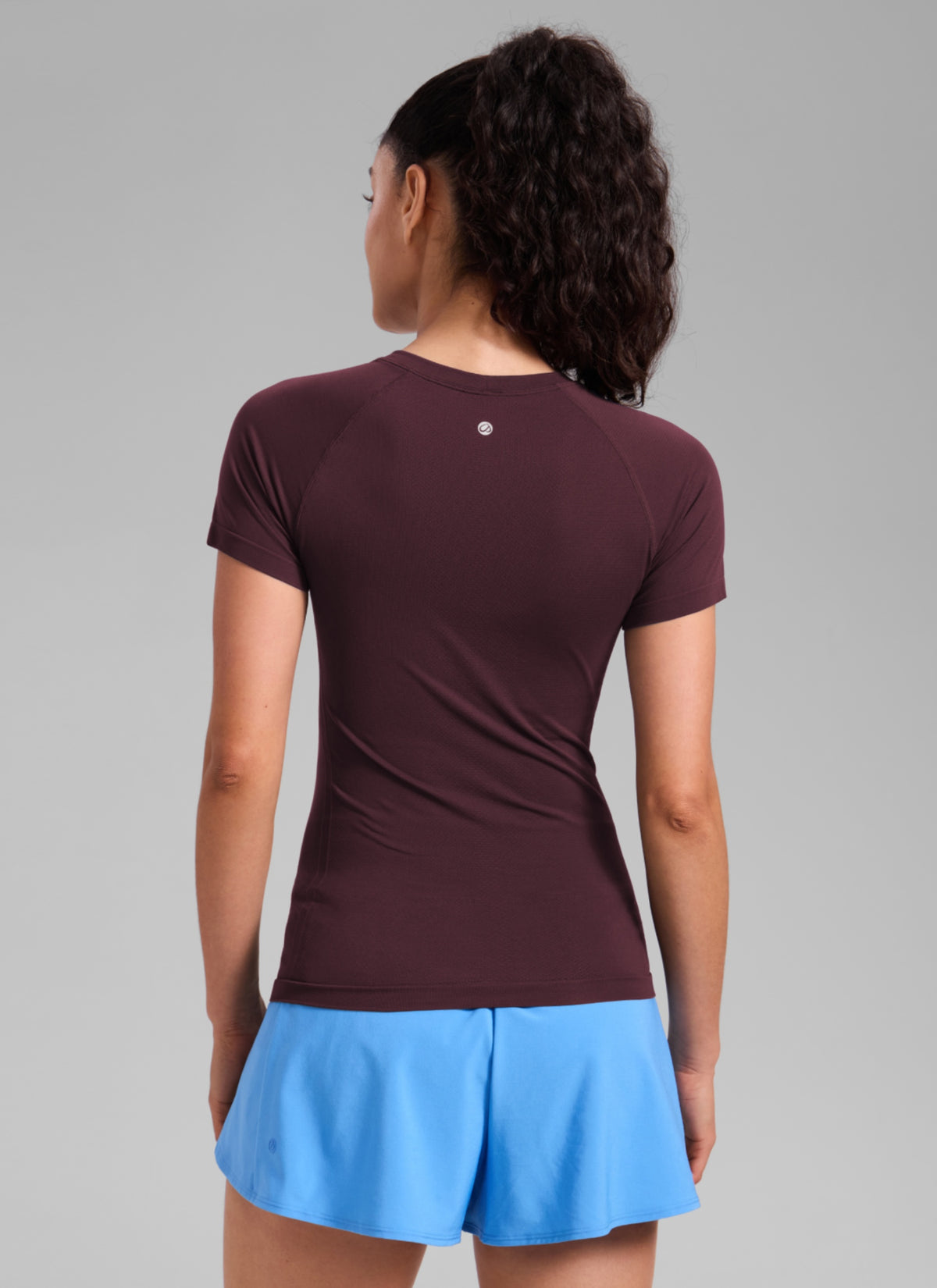 CRZ YOGA Women's Running Classic Fit Shirts Seamless Short Sleeves Ripe Plum @model_info:S2
