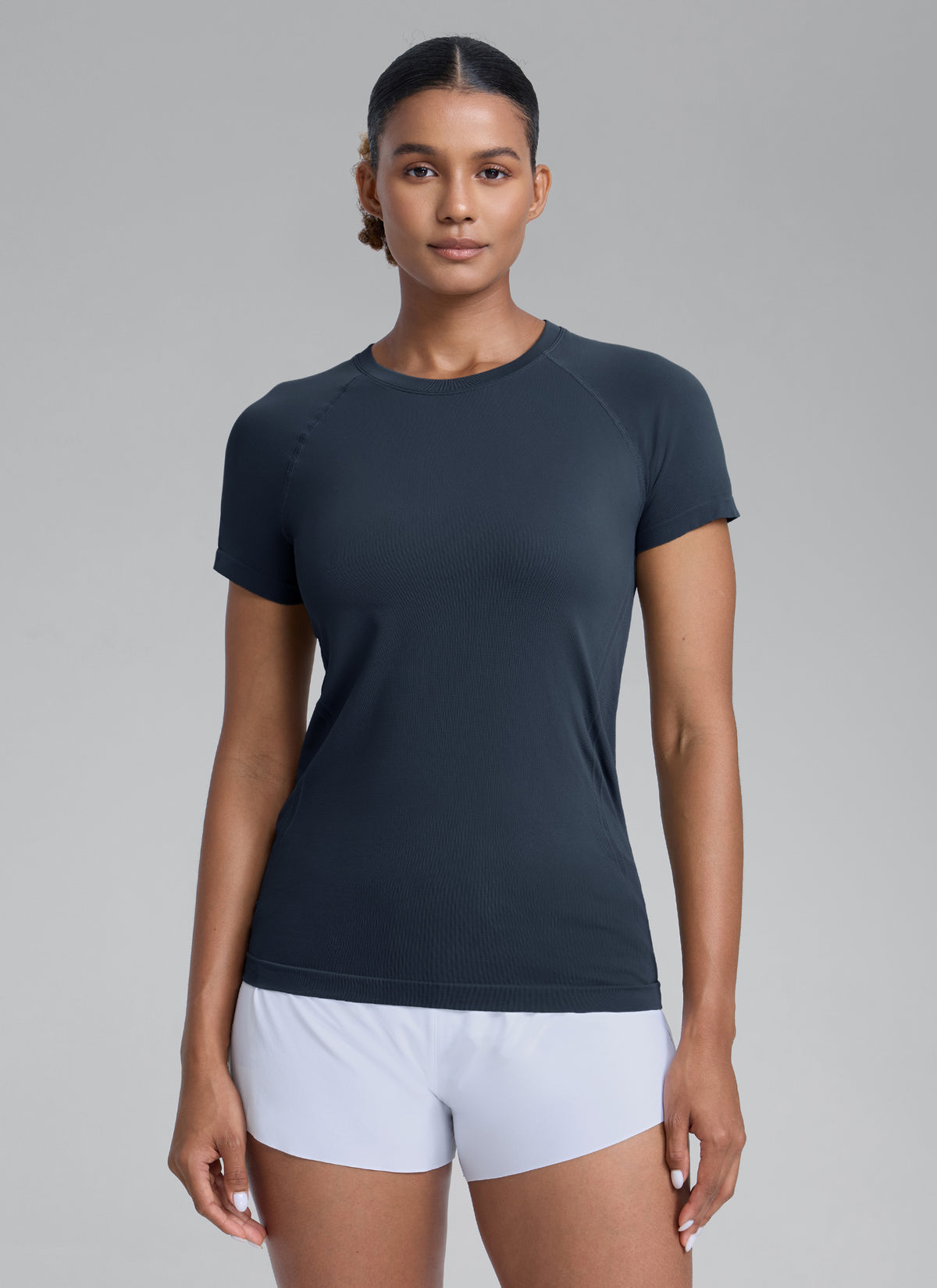CRZ YOGA Women's Running Classic Fit Shirts Seamless Short Sleeves Twilight Blue @model_info:Babrarba