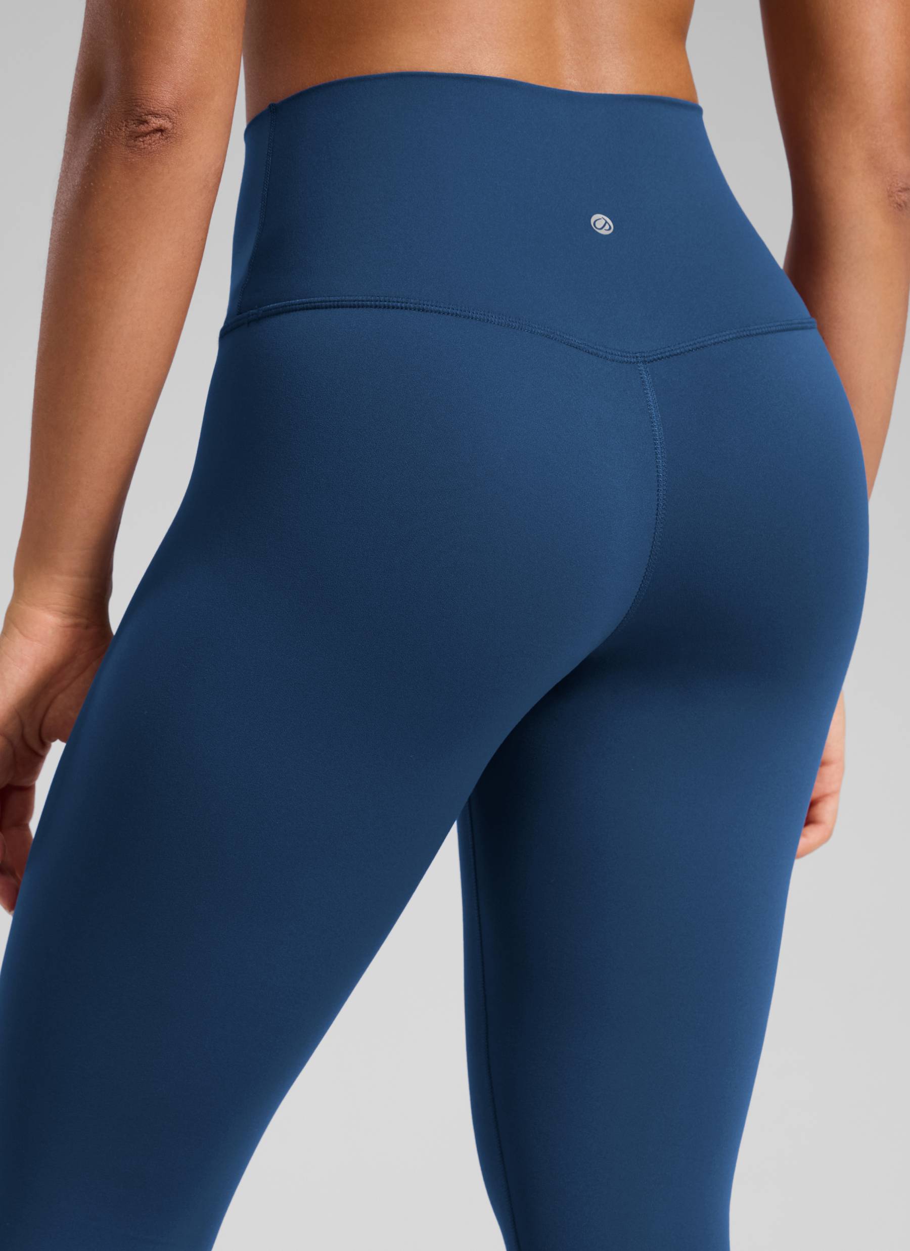 CRZ YOGA Women's Yoga Lounge High Rise Butterluxe Yoga Leggings 25'' French Navy @model_info:Fiona