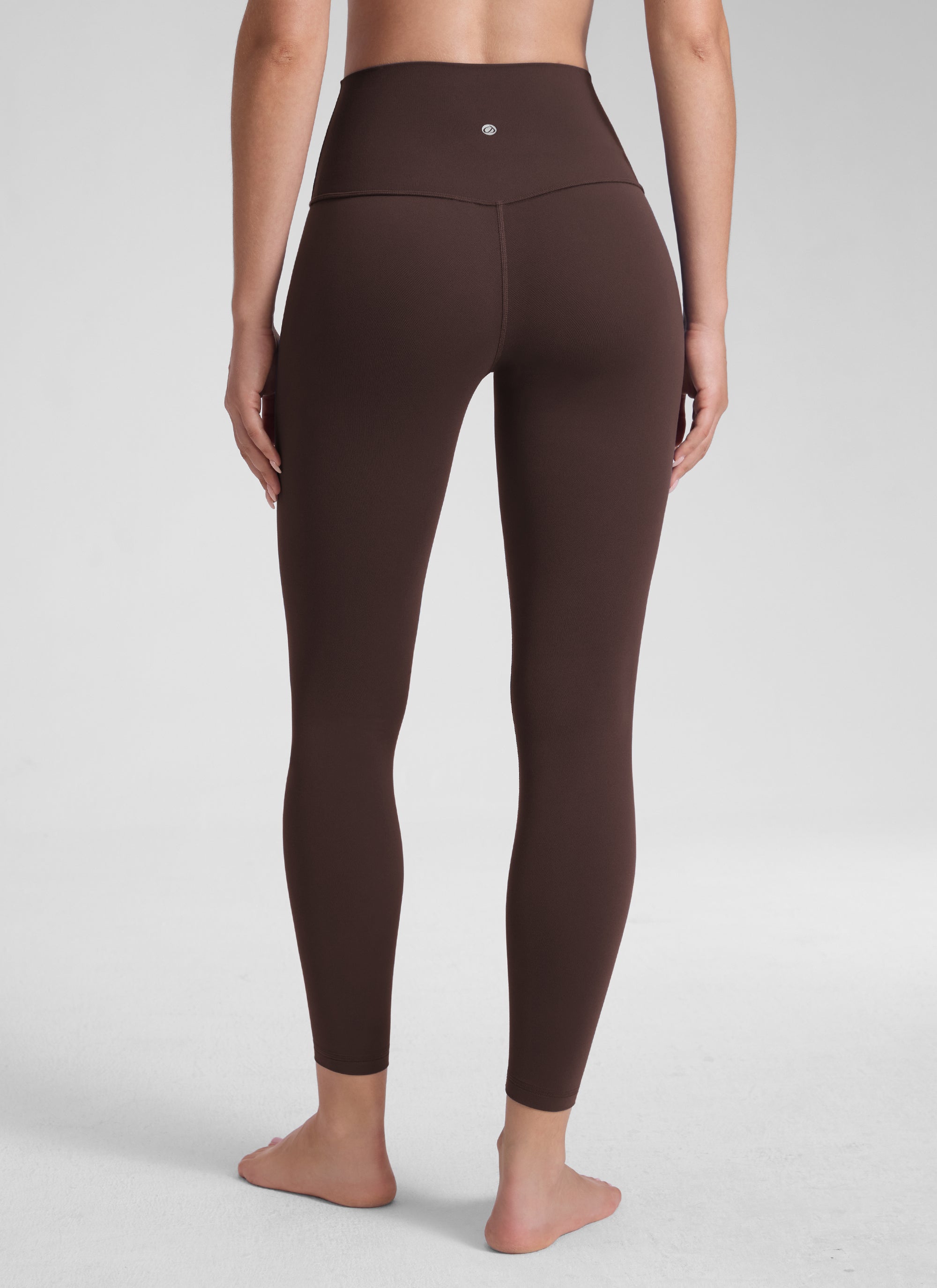 CRZ YOGA Women's Yoga Lounge High Rise Butterluxe Yoga Leggings 25'' Hot Fudge Brown @model_info:Malisa
