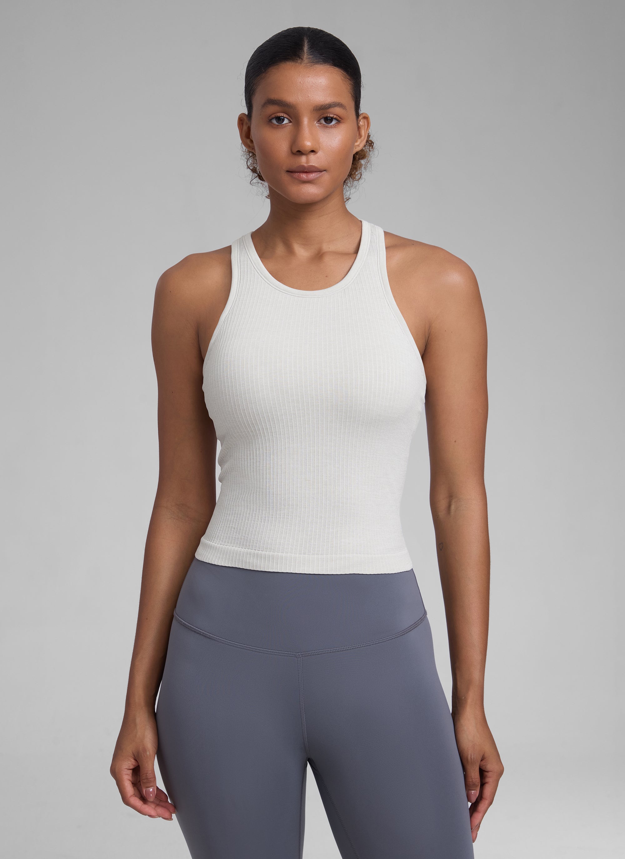 CRZ YOGA Women's Yoga Slim Fit Tops Seamless Hip LengthTank High Neck Light Grey