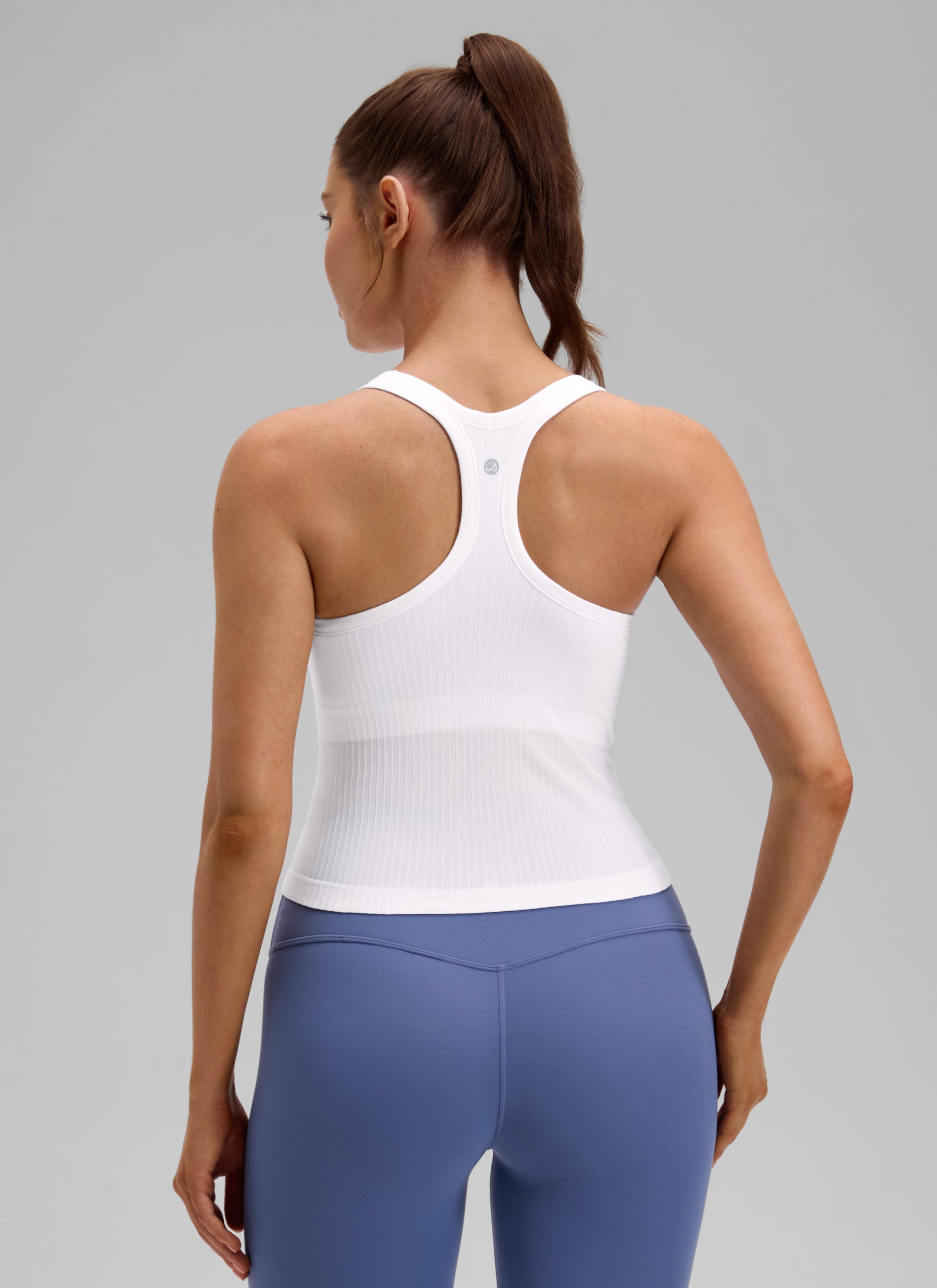 CRZ YOGA Women's Yoga Slim Fit Seamless Tank Crew Neck Waist Length White