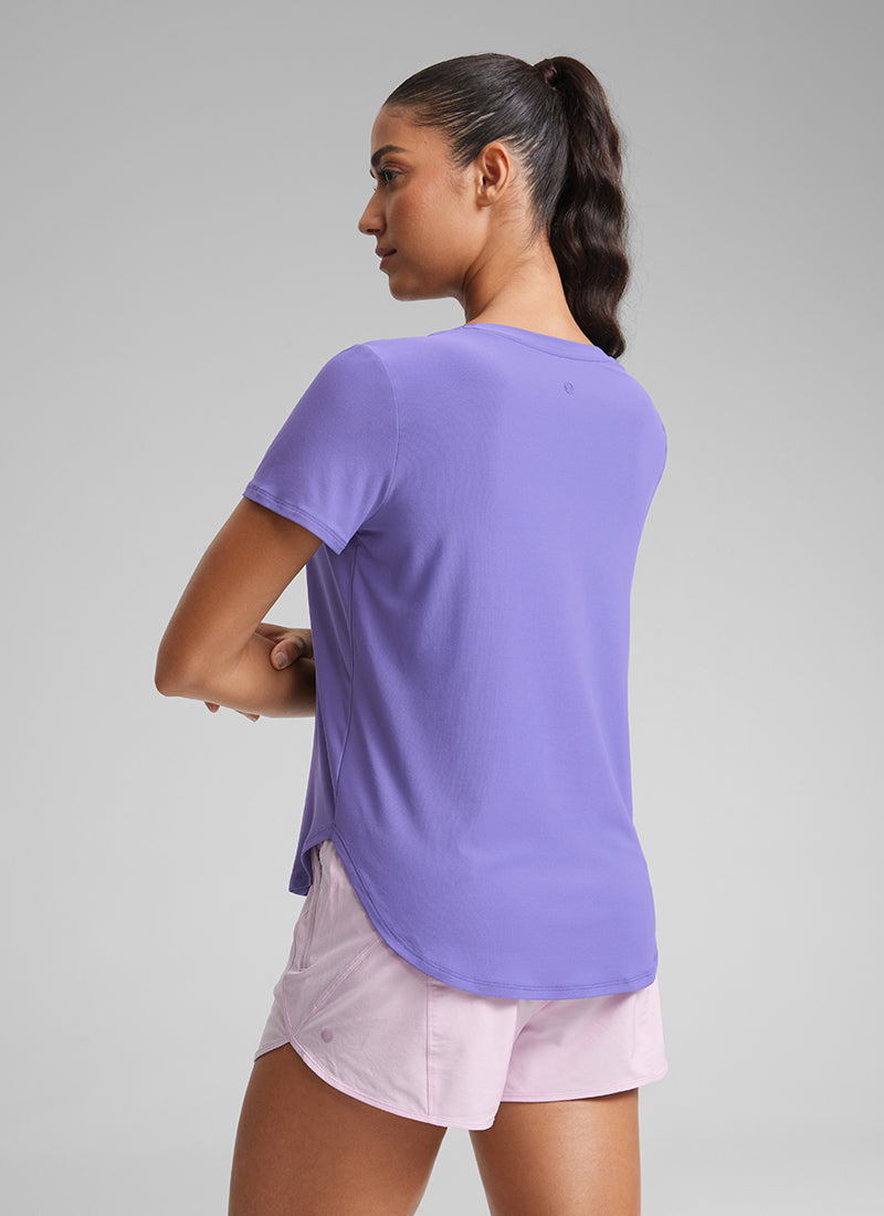 CRZ YOGA Women's Workout Lightweight Crewneck Short Sleeves Side Slit Dark Lavender Purple