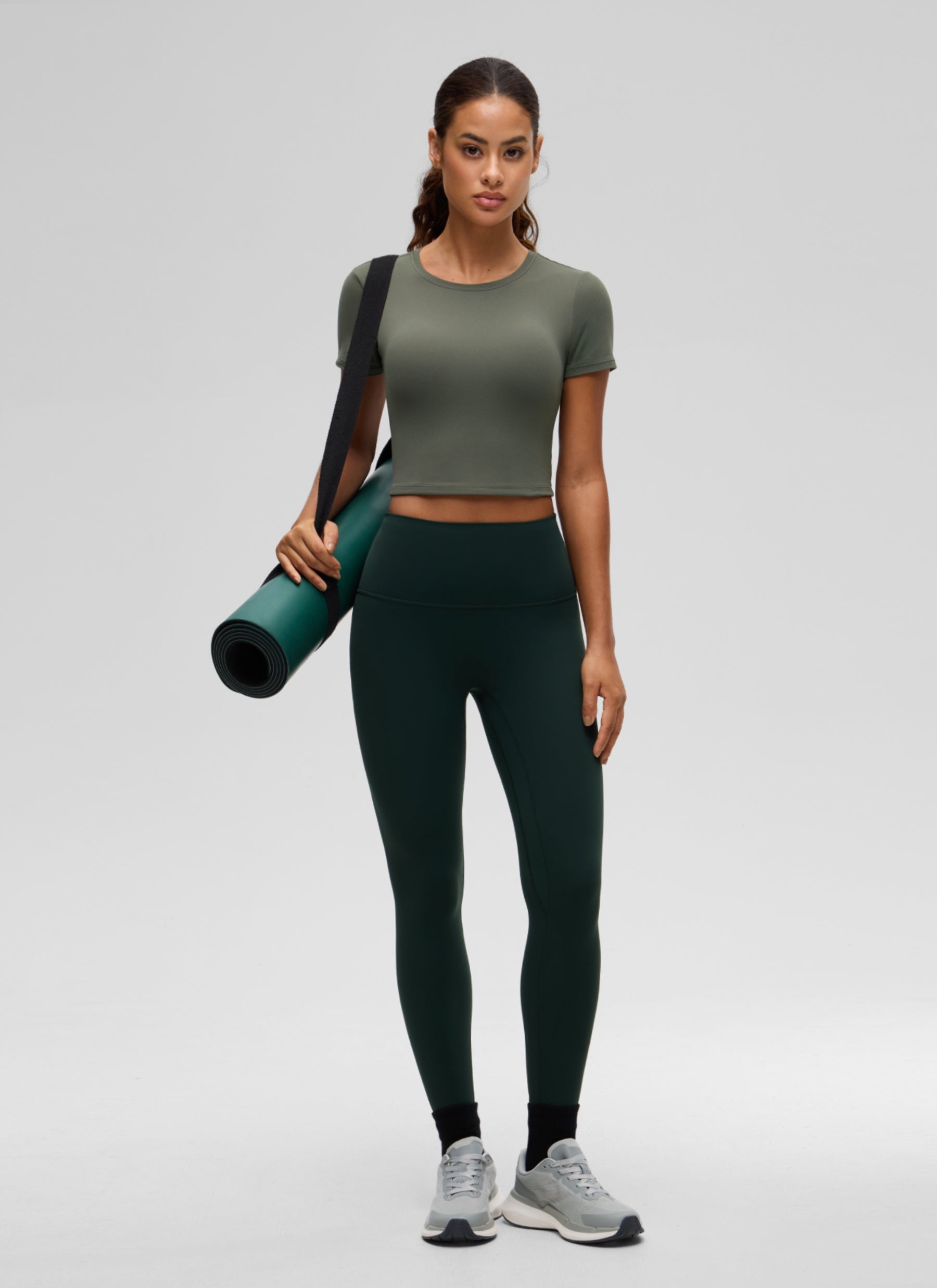 CRZ YOGA Women's Softembrace Casual Crewneck Crop Short Sleeve Light Army Green