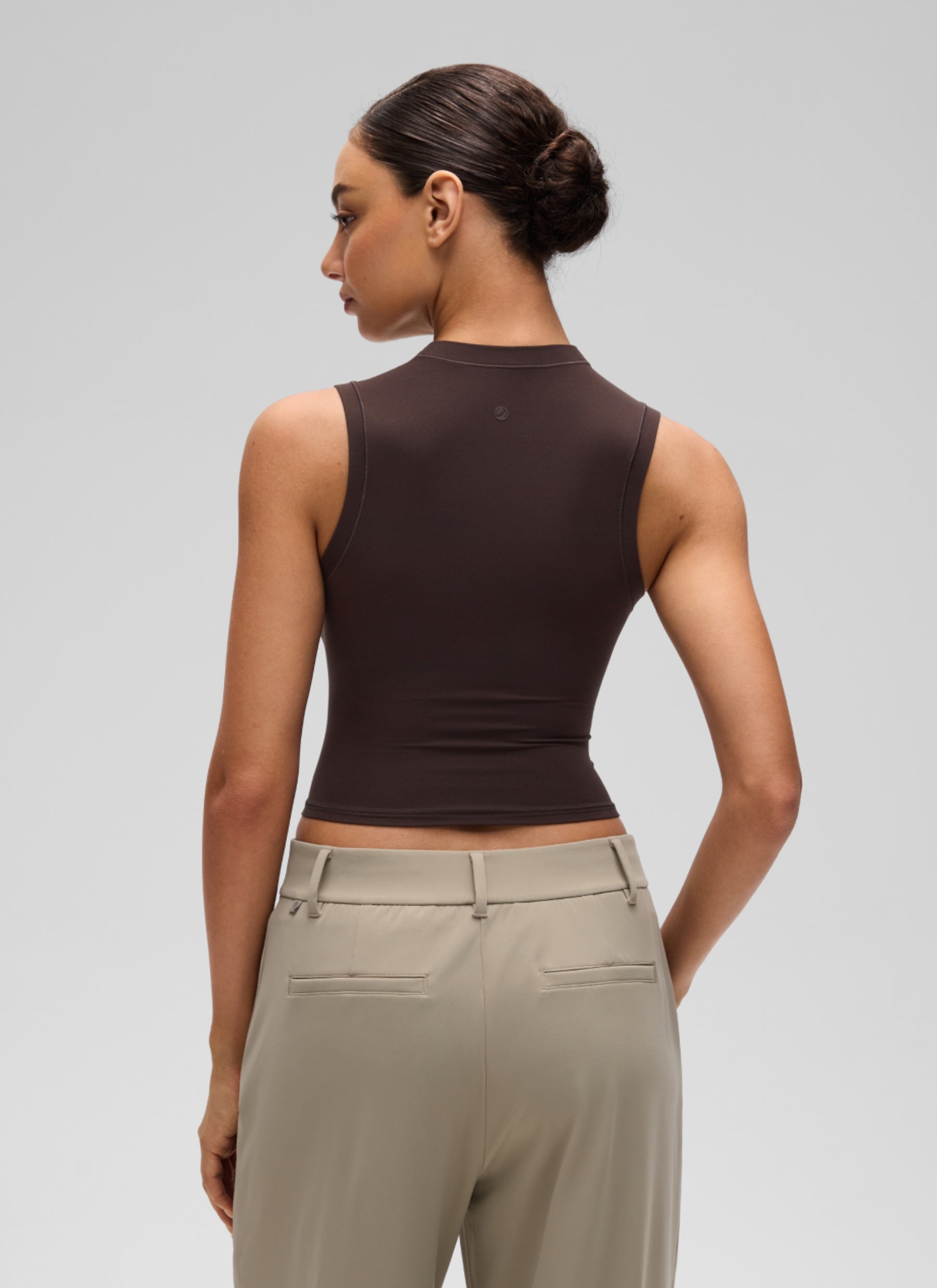CRZ YOGA Women's Softembrace Casual Crop High Neck Tight Crewneck Tank Hot Fudge Brown
