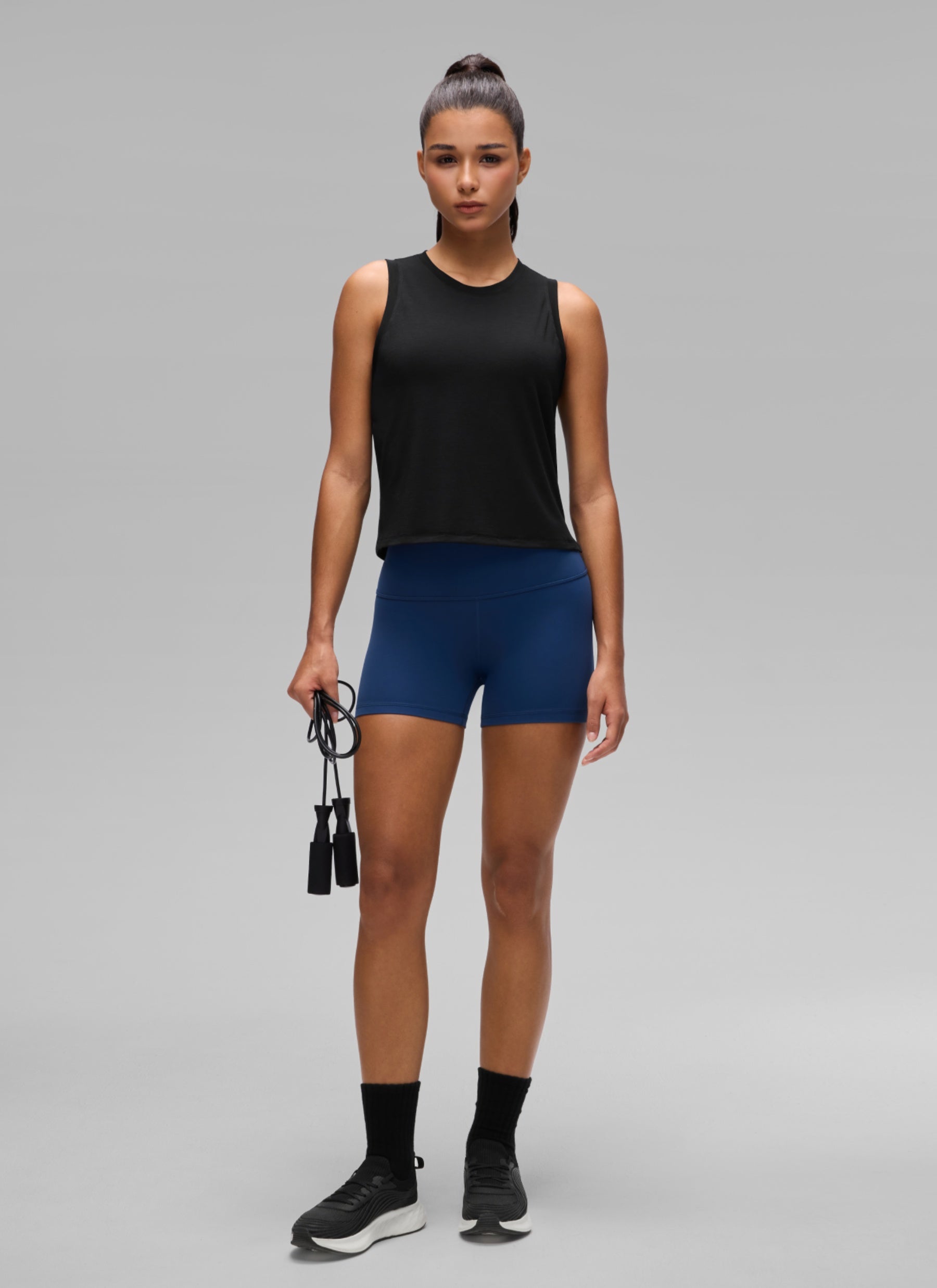 CRZ YOGA Women's Quick Dry Crop Racerback Sleevesless Tank Tops Black