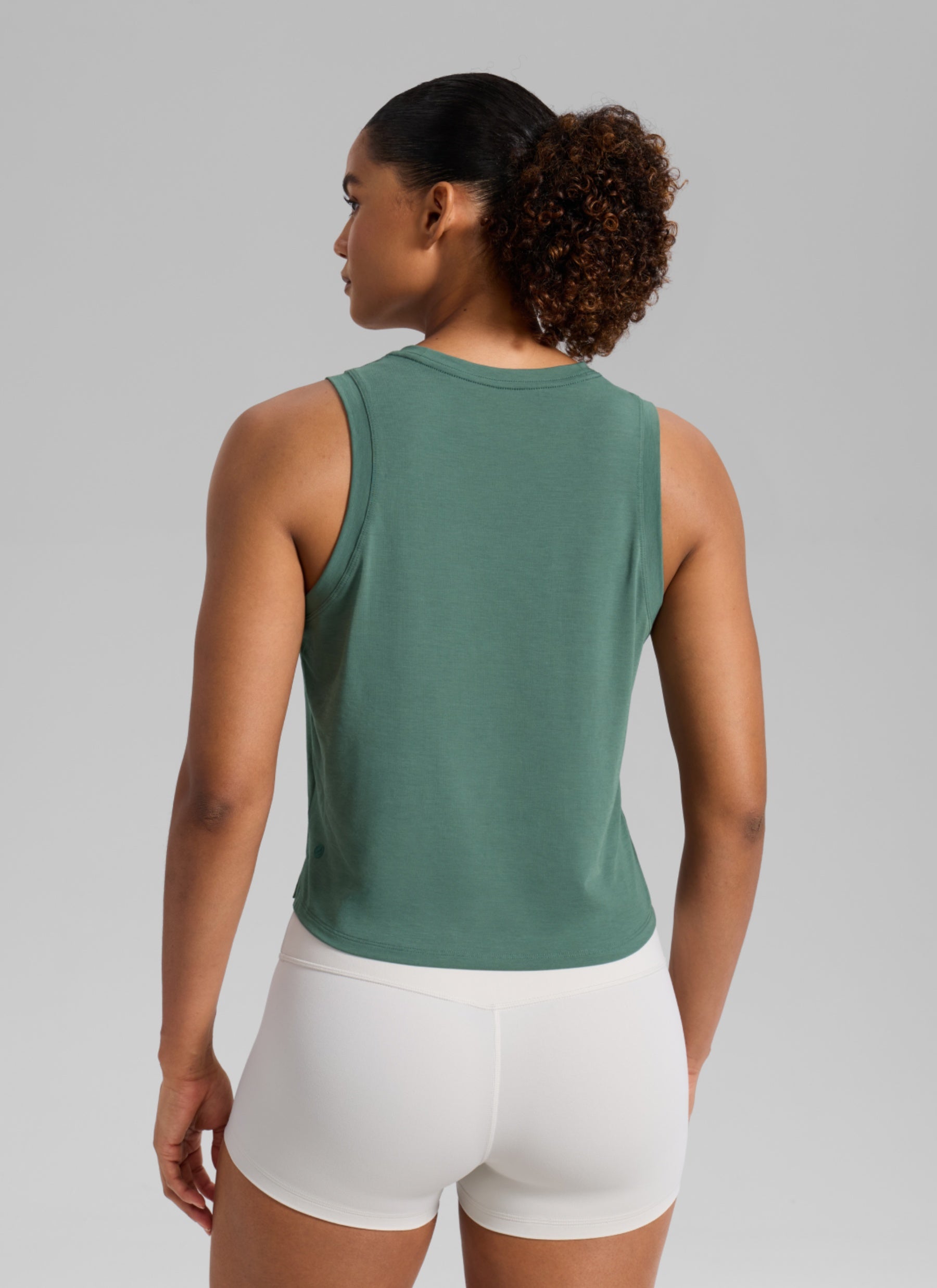 CRZ YOGA Women's Quick Dry Crop Racerback Sleevesless Tank Tops Graphite Green