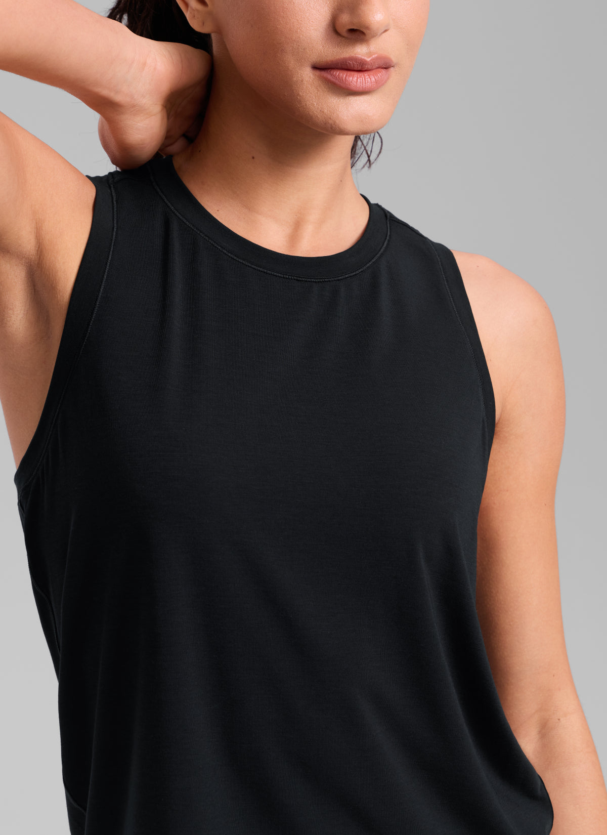 CRZ YOGA Women's Quick Dry Workout Crew Neck Racerback Hip Length Tank Black