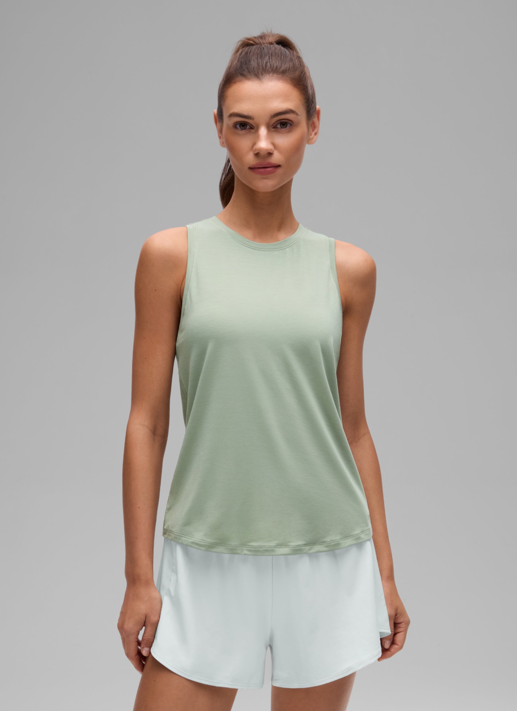 CRZ YOGA Women's Quick Dry Workout Crew Neck Racerback Hip Length Tank Fog Green