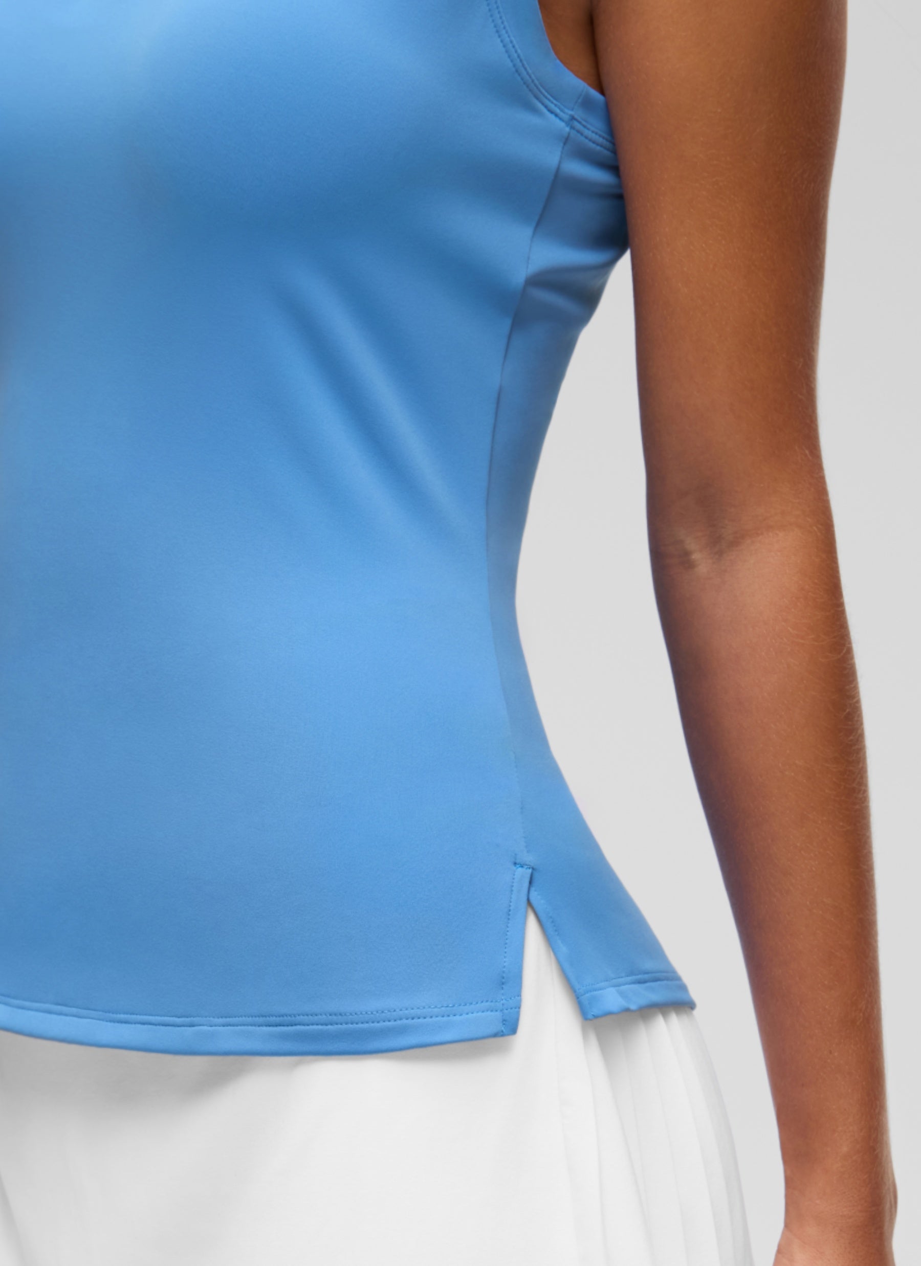 CRZ YOGA Women's Golf Tennis Hip Length Slim Fit Sleeveless Polo Party Blue