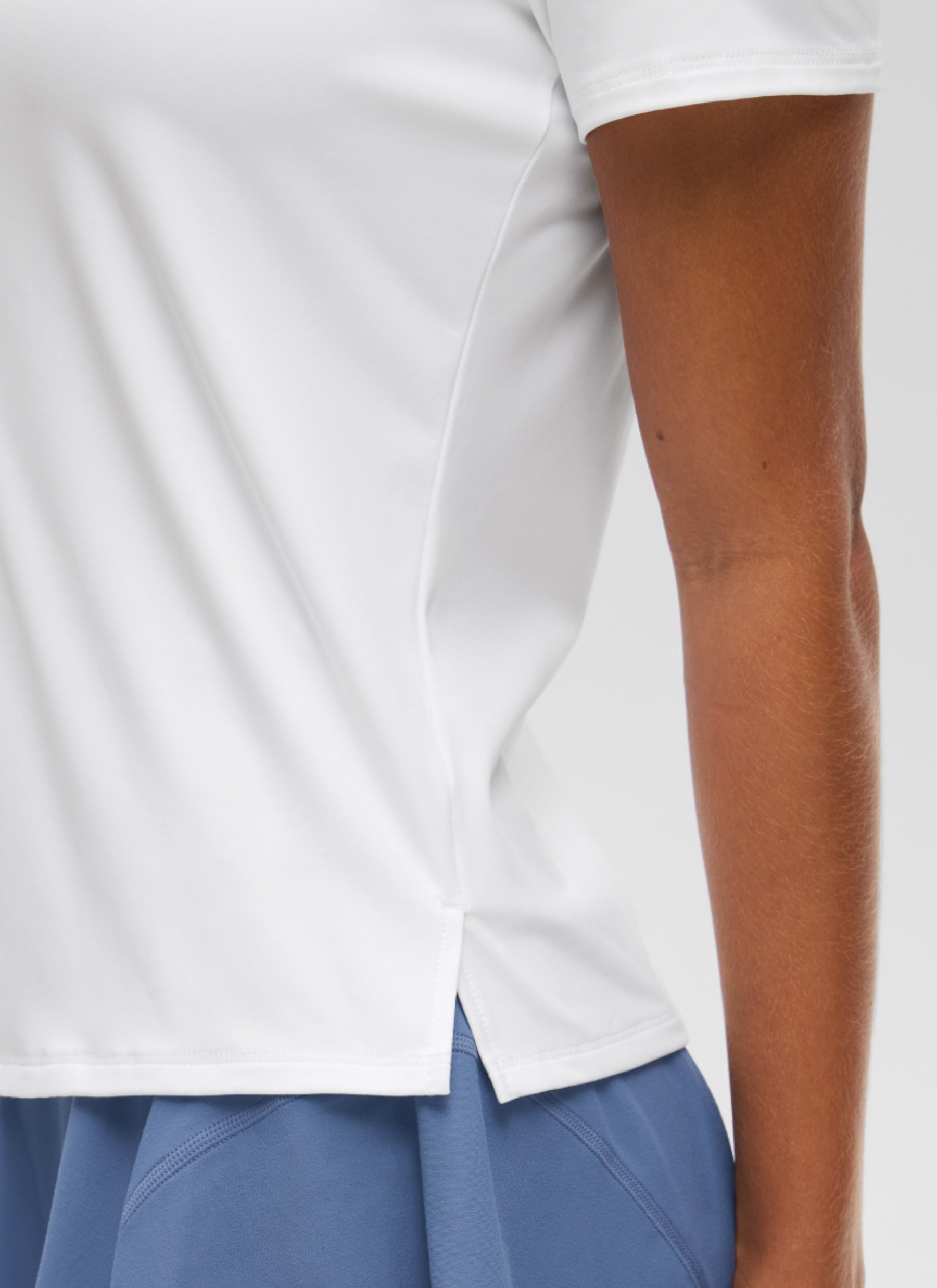 CRZ YOGA Women's Golf Tennis Hip Length Polo Slim Fit Short Sleeve White