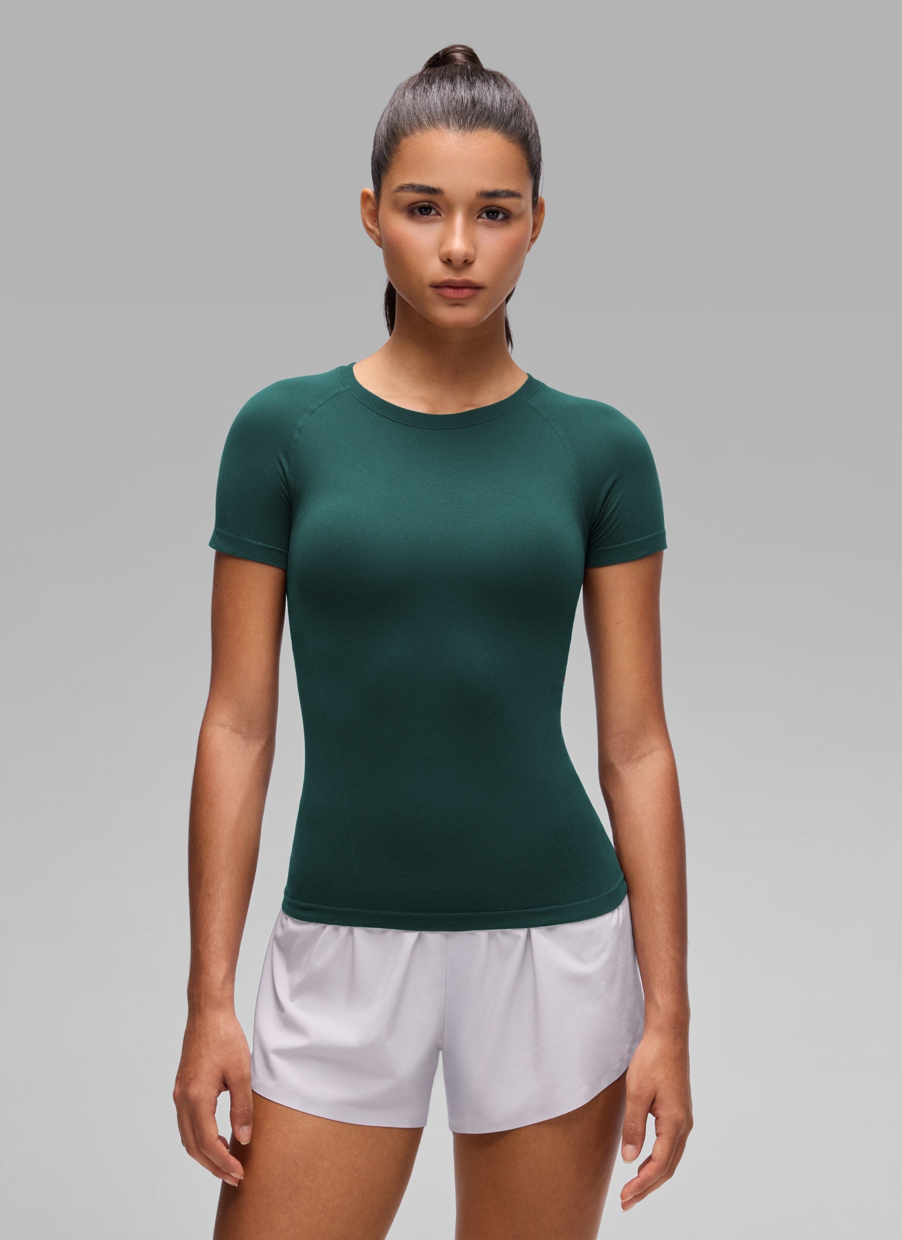 CRZ YOGA Women's Workout Seamless Crewneck Fitted Hip Short Sleeves Forest Green