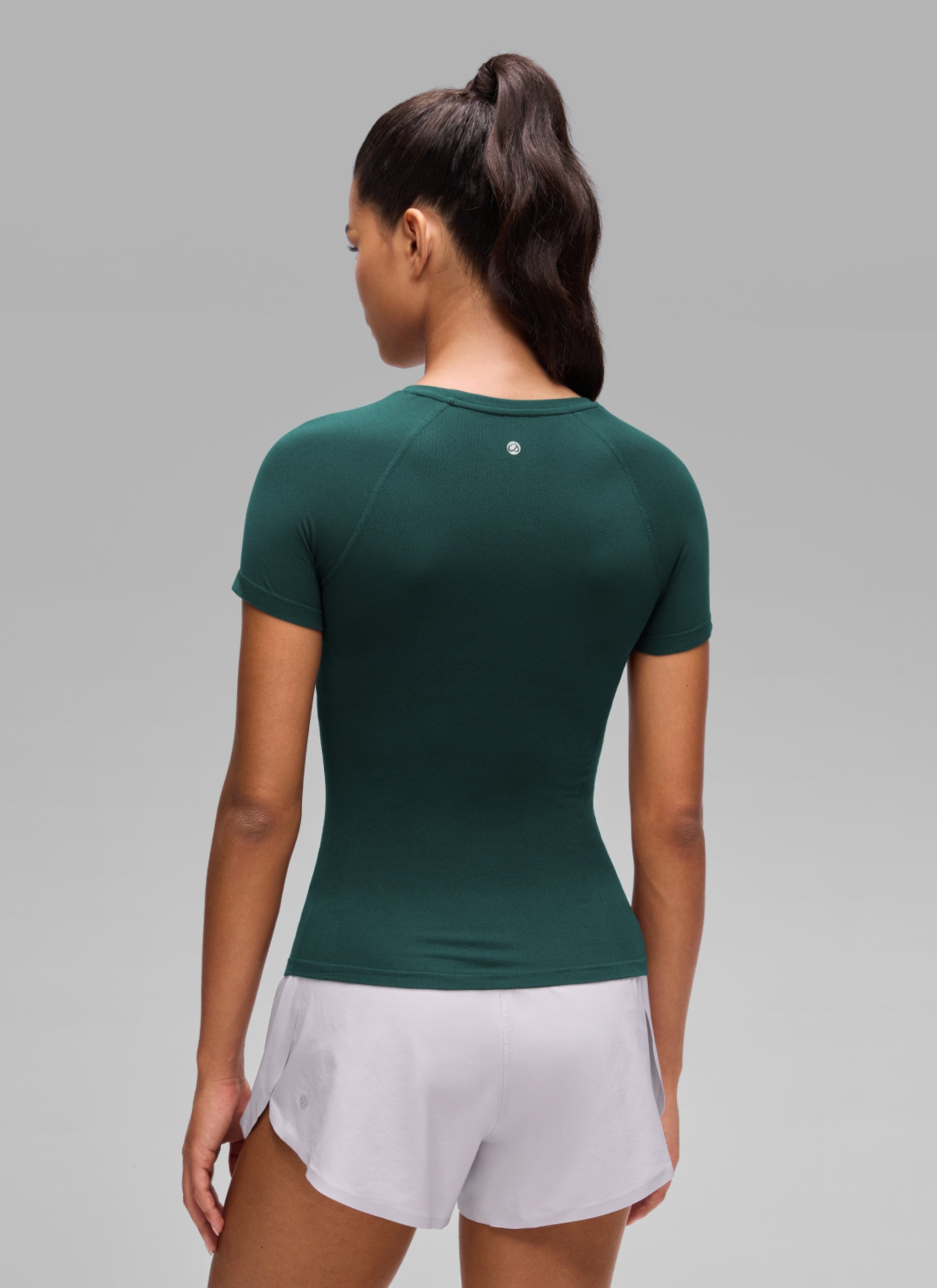 CRZ YOGA Women's Workout Seamless Crewneck Fitted Hip Short Sleeves Forest Green