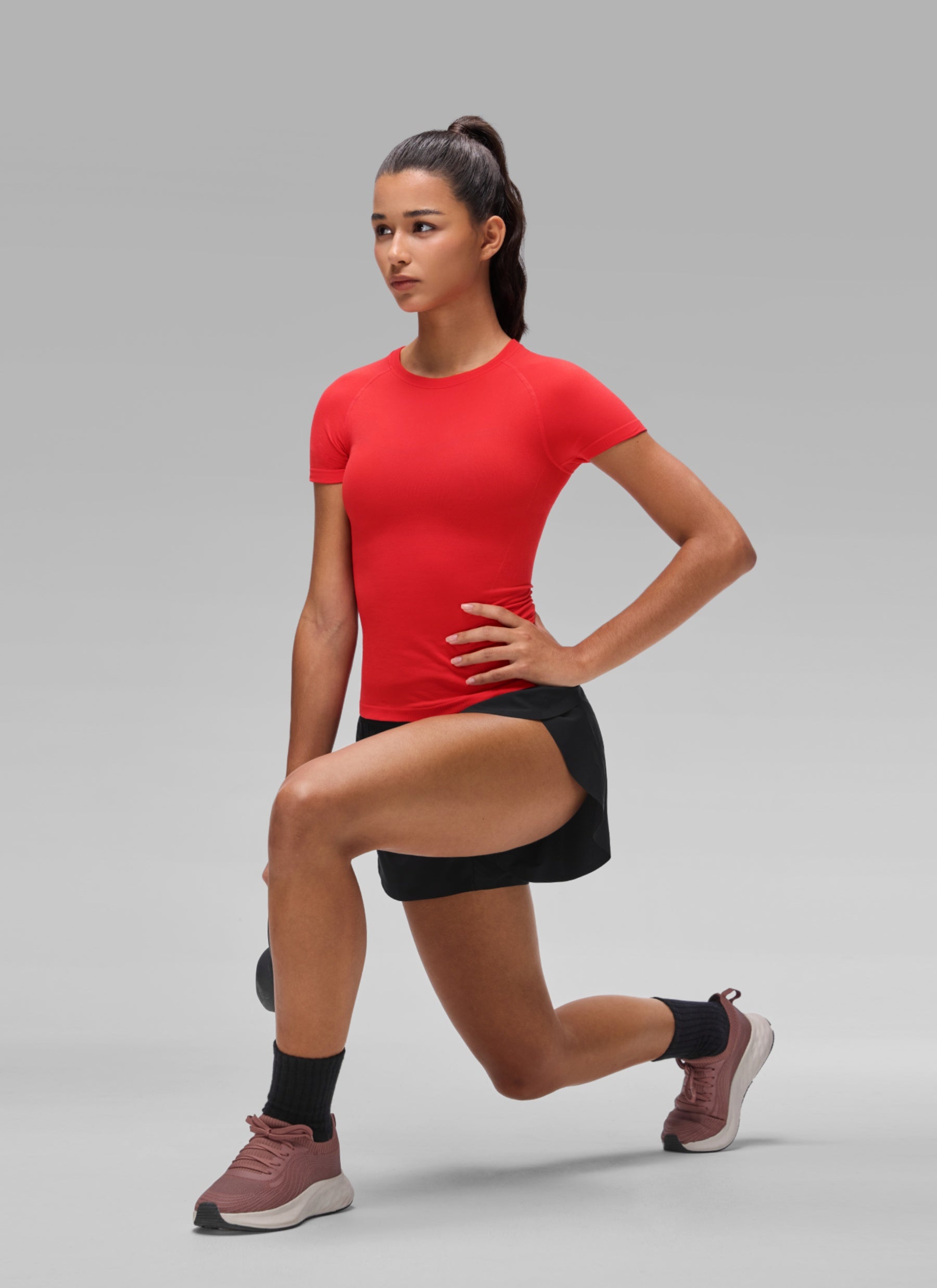 CRZ YOGA Women's Workout Seamless Crewneck Fitted Hip Short Sleeves Deep Red @model_info:A