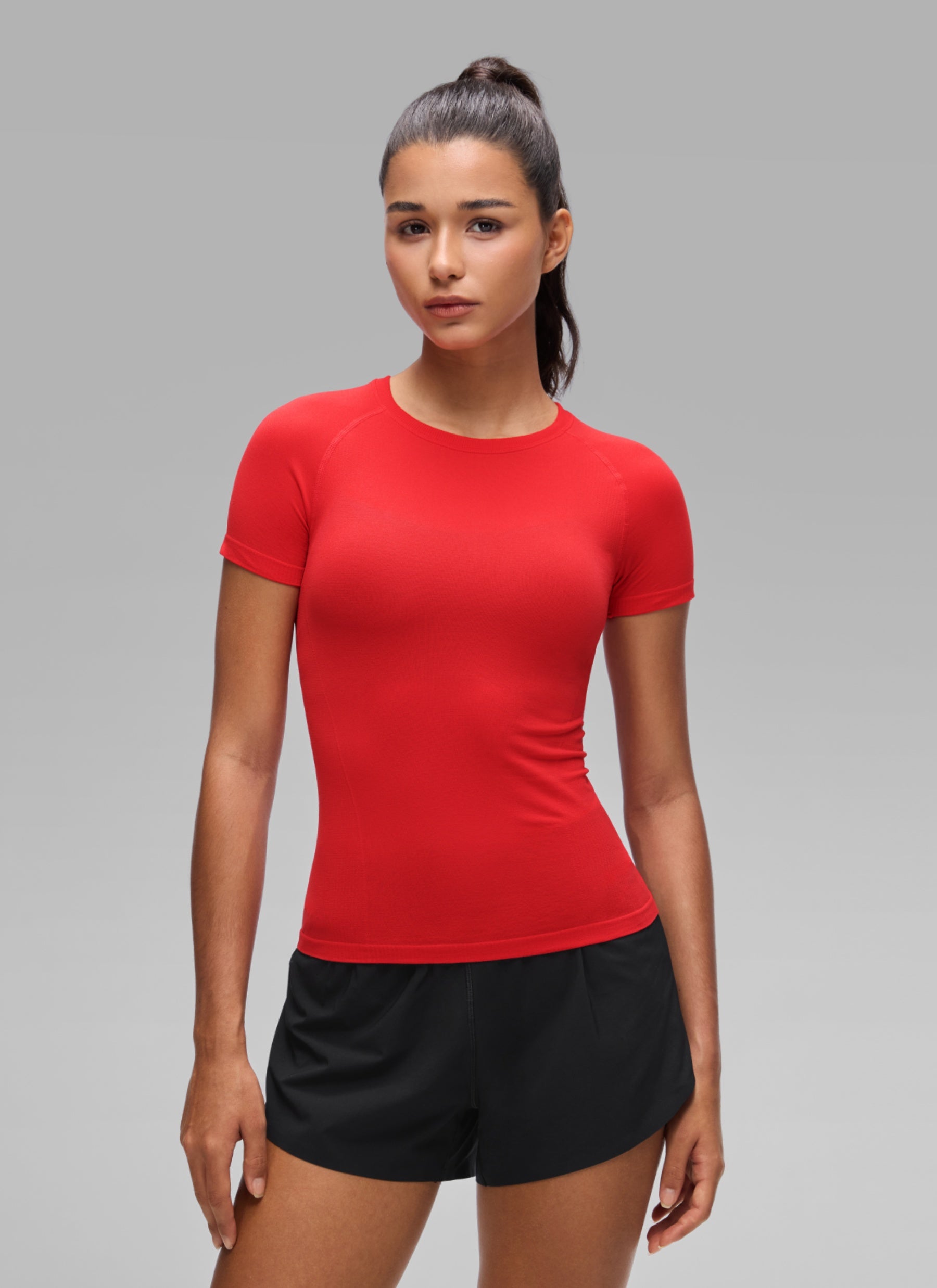 CRZ YOGA Women's Workout Seamless Crewneck Fitted Hip Short Sleeves Deep Red