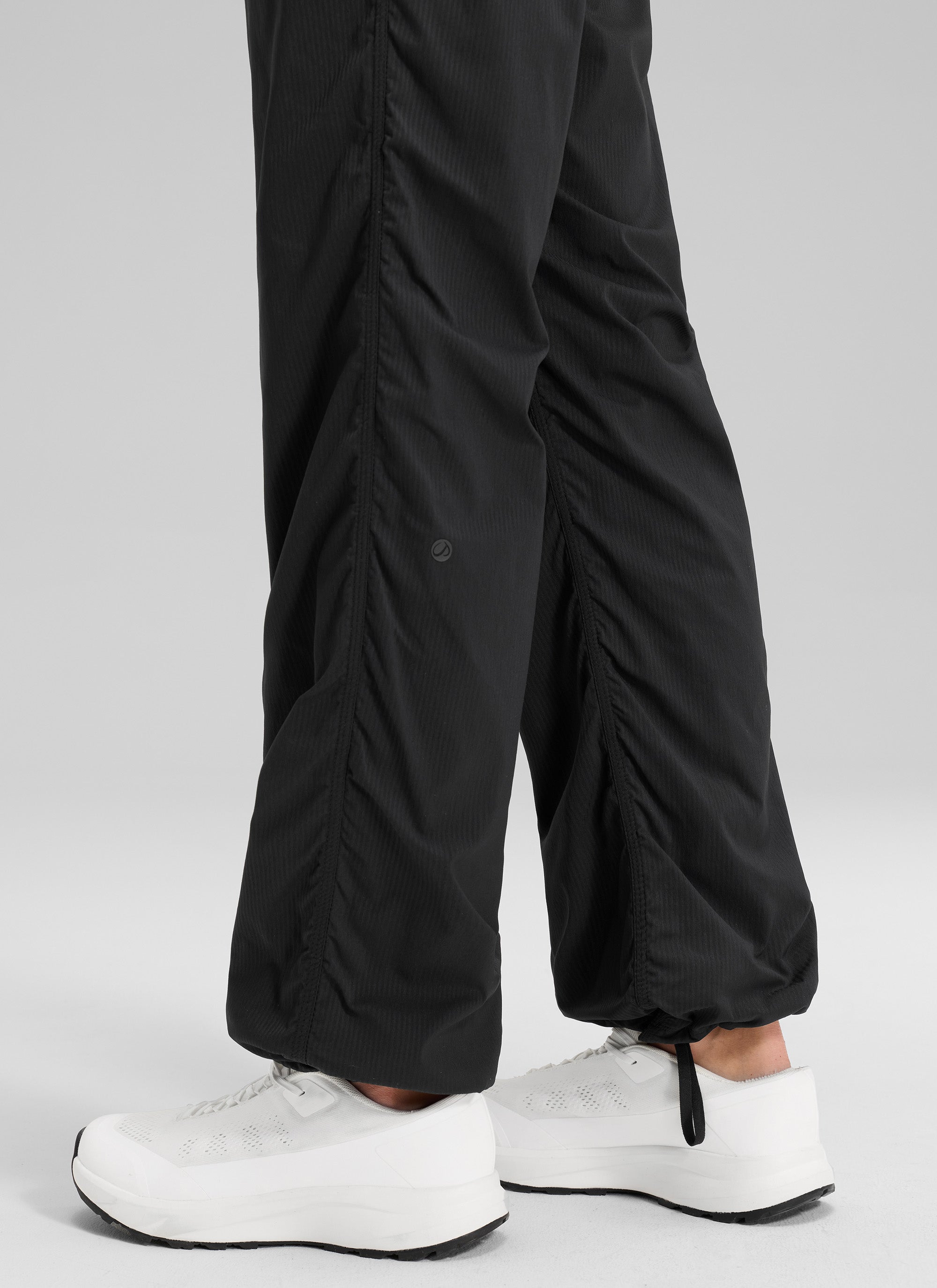 CRZ YOGA Women's Casual Mid Rise Drawstring Pocket Straight Leg Pant Black