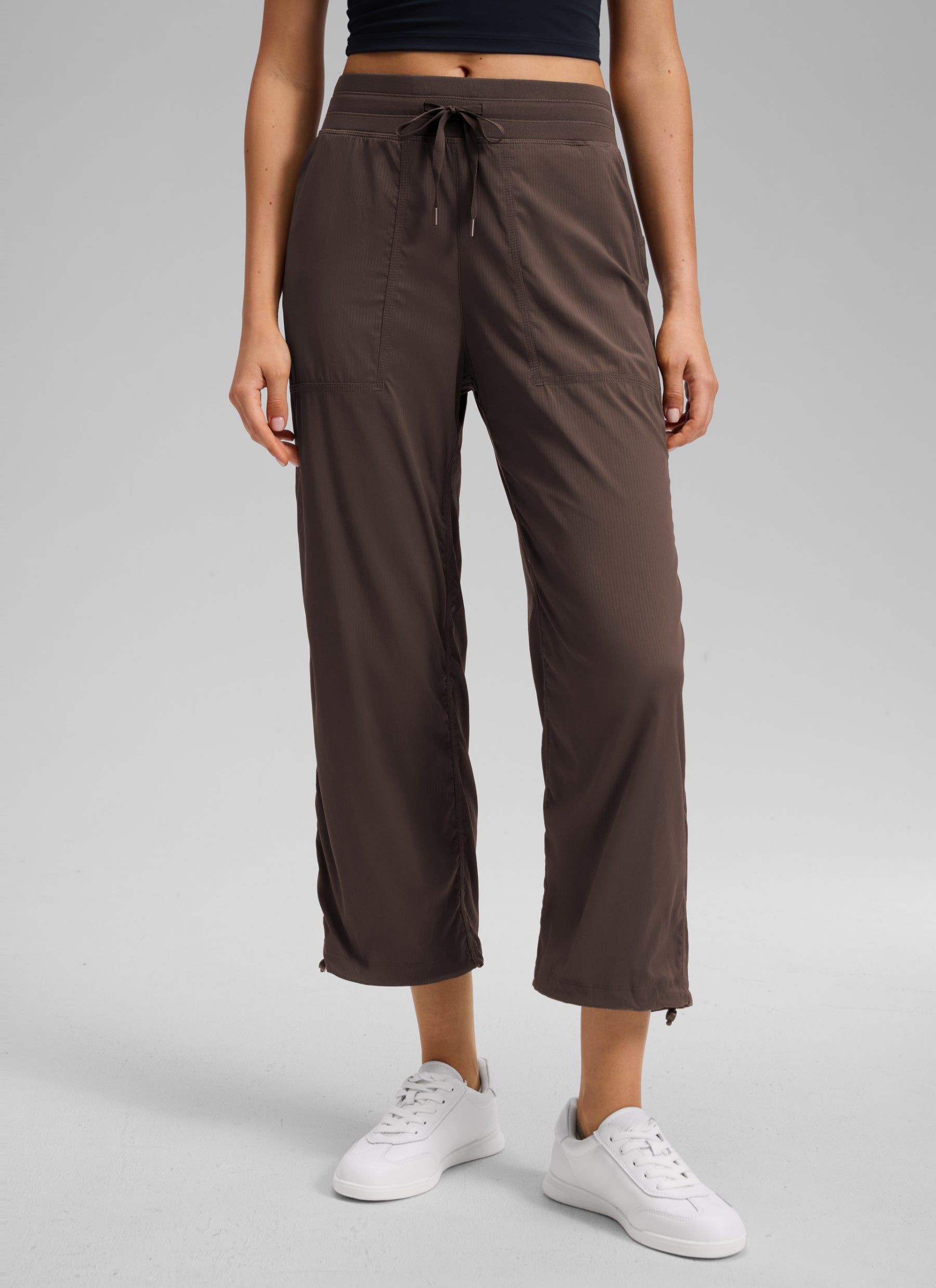 CRZ YOGA Women's Lightweight Drawstring Pocket Straight Leg Pant 24 Hot Fudge Brown