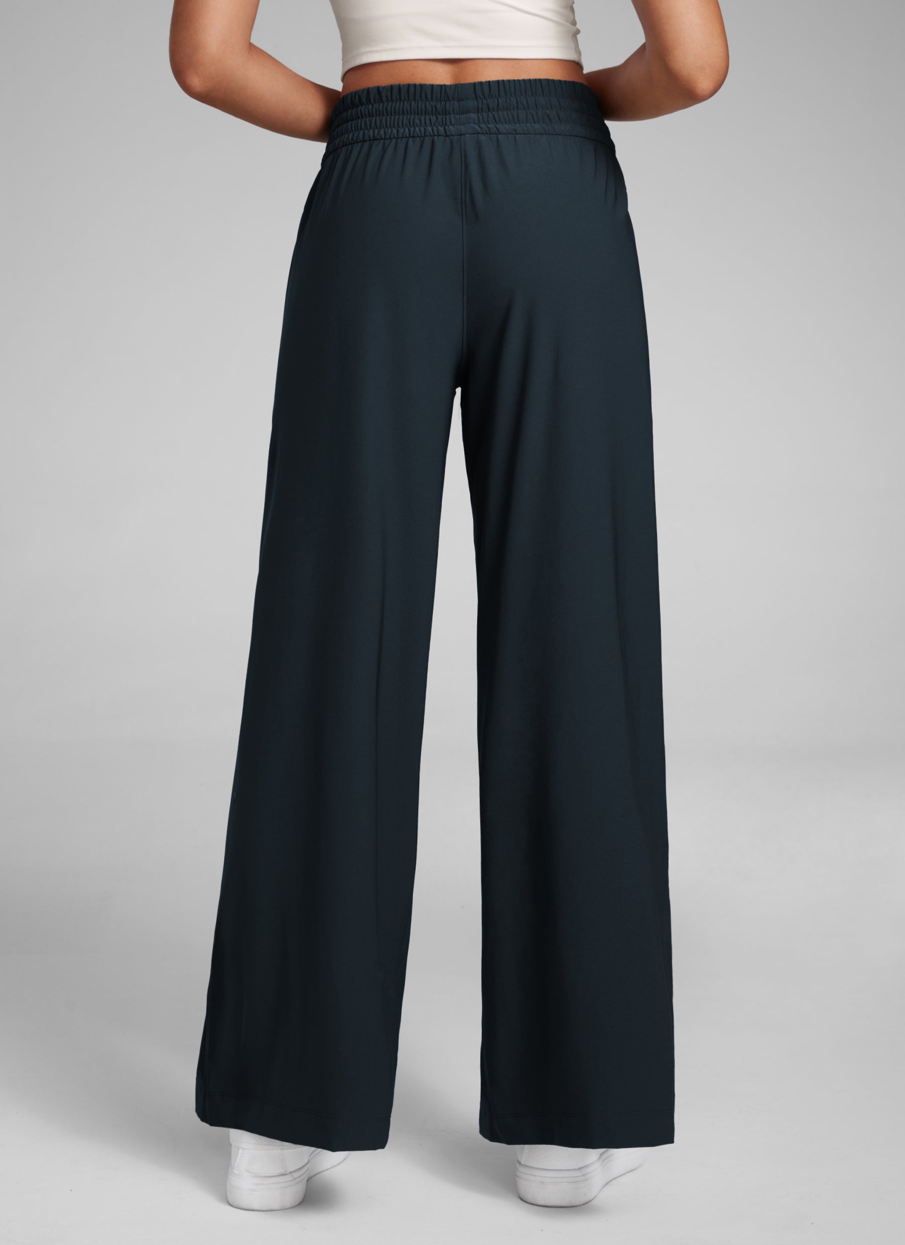 CRZ YOGA Women’s Feathery-Fit Drapey Casual Wide Leg Pant 28