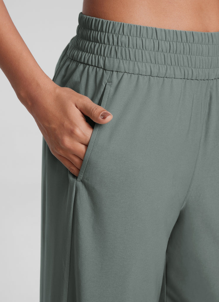 CRZ YOGA Women's Casual High Rise Wide Leg Pants with Pockets 30'' Hot Fudge Brown