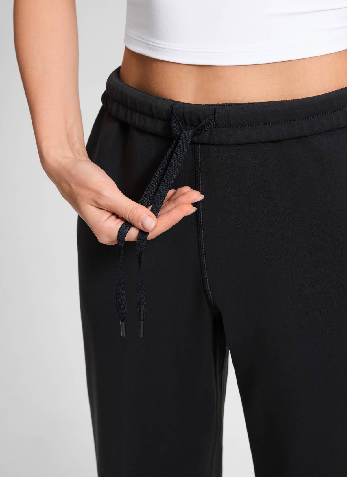 CRZ YOGA Women's SoftAura Casual High Rise Pocket Sweatpant 24