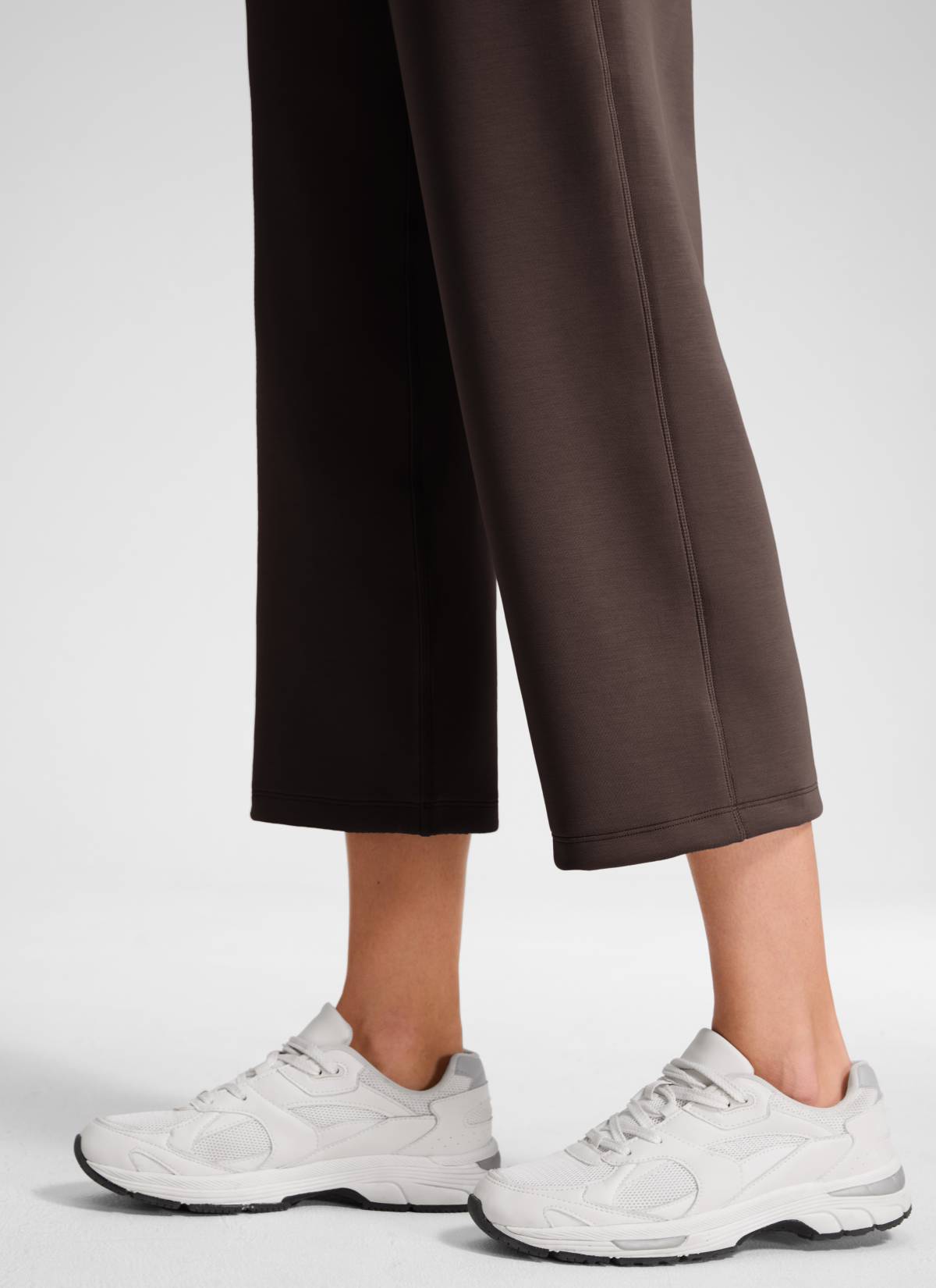 CRZ YOGA Women's SoftAura Casual High Rise Pocket Sweatpant 24