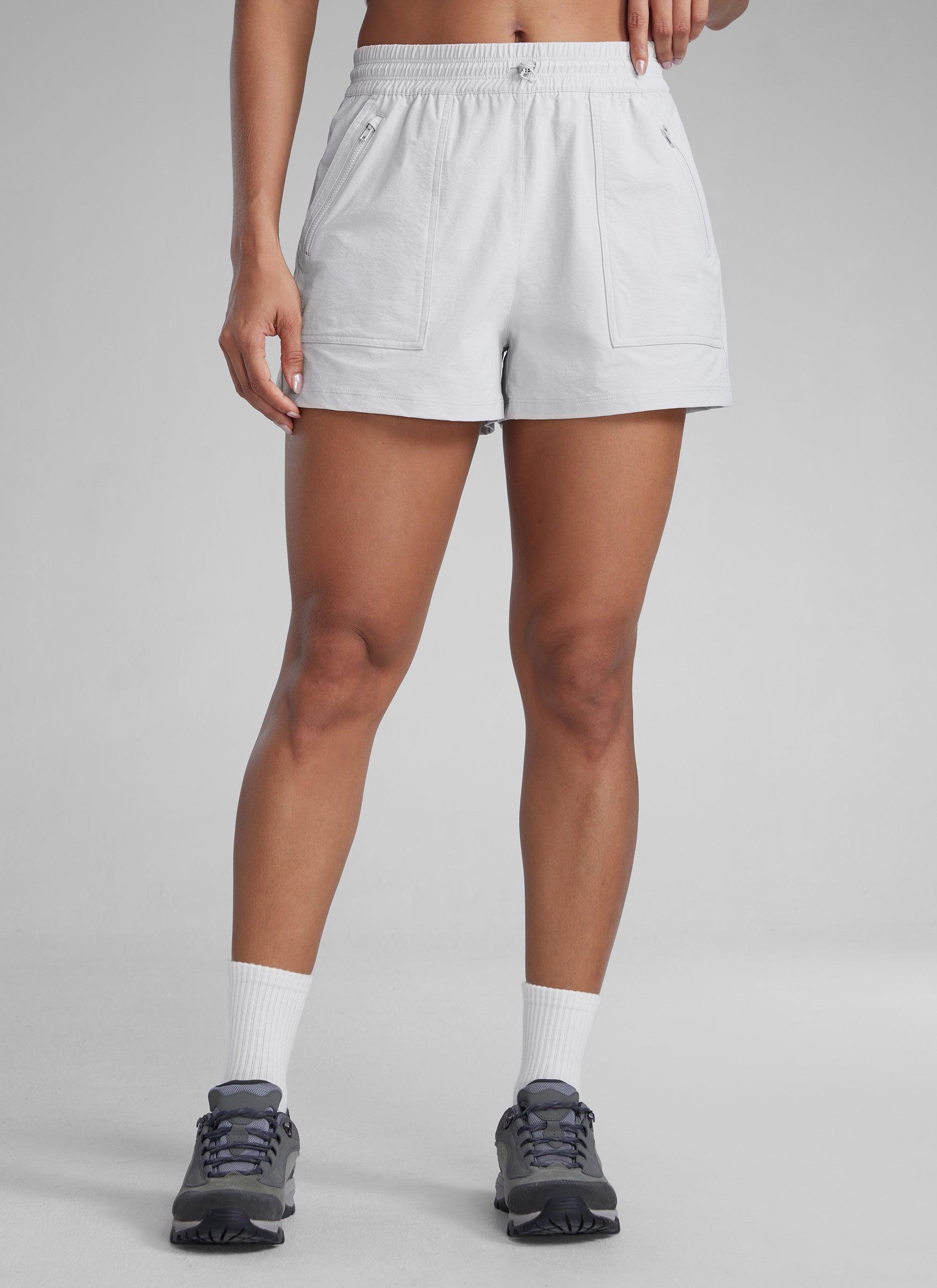 CRZYOGA Women's Lightweight Stretch Water-Repellent Hiking Pocket Short 3'' Hot Fudge Brown