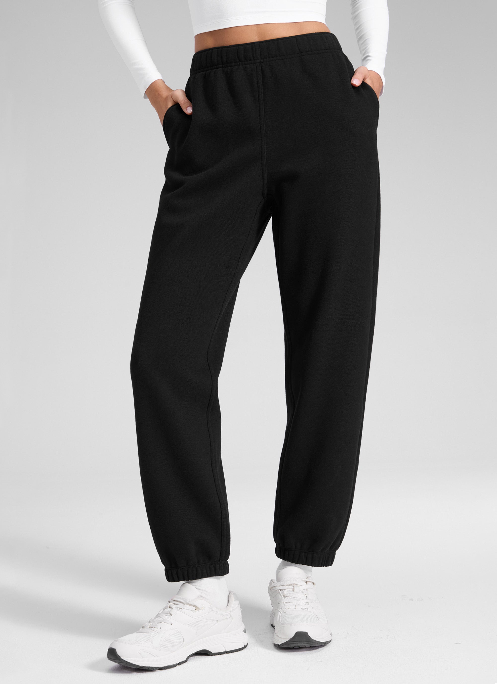 CRZ YOGA Women's Fleece Lined High Rise Drastring Pocket Sweatpants Black