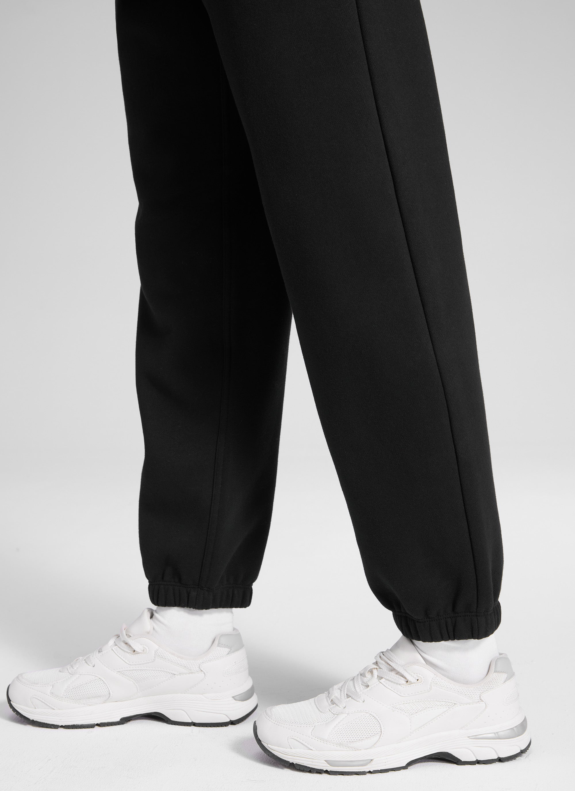CRZ YOGA Women's Fleece Lined High Rise Drastring Pocket Sweatpants Black