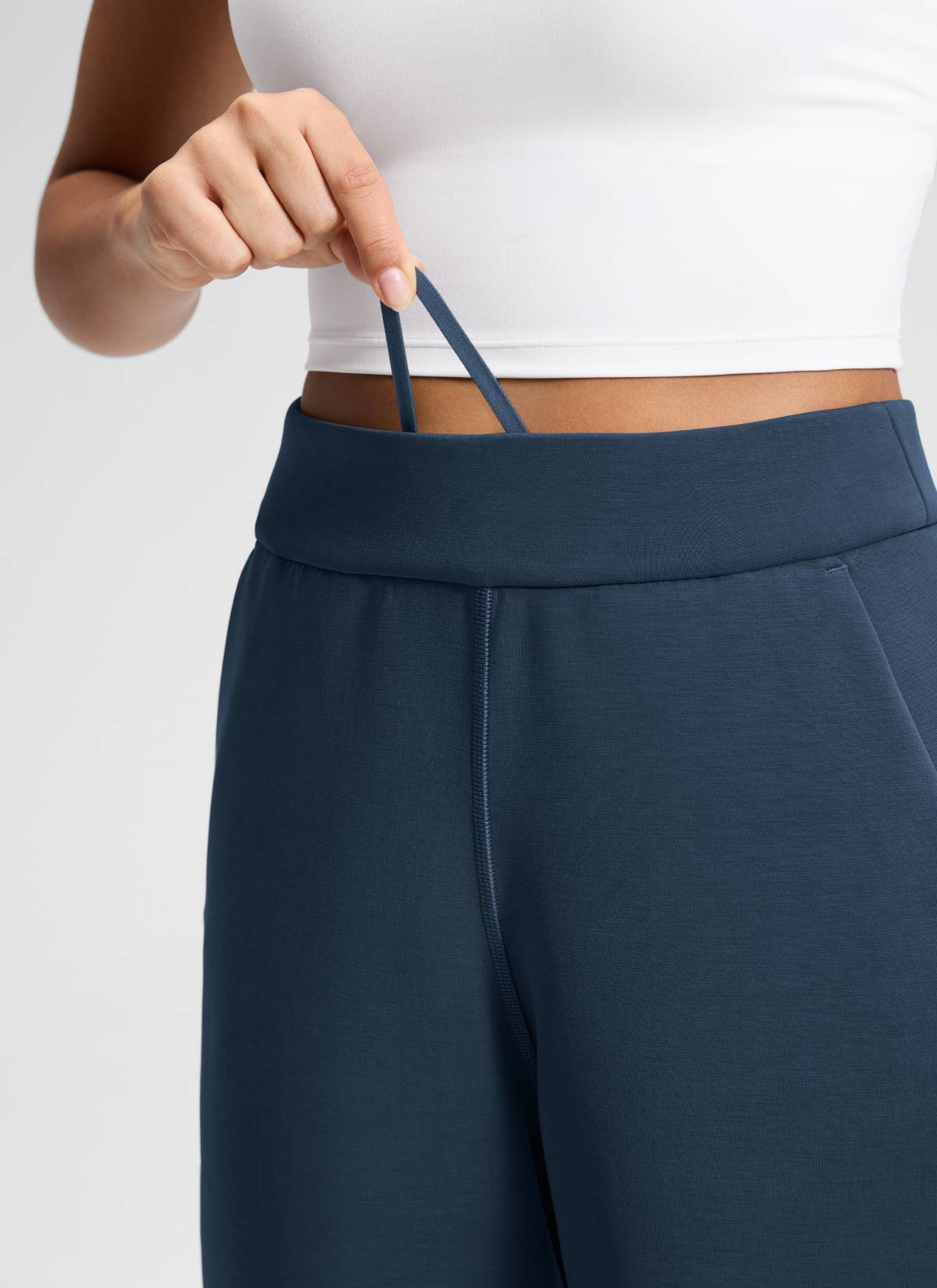 CRZ YOGA Women's SoftAura Casual High Rise Wide Leg Cropped Pant 25