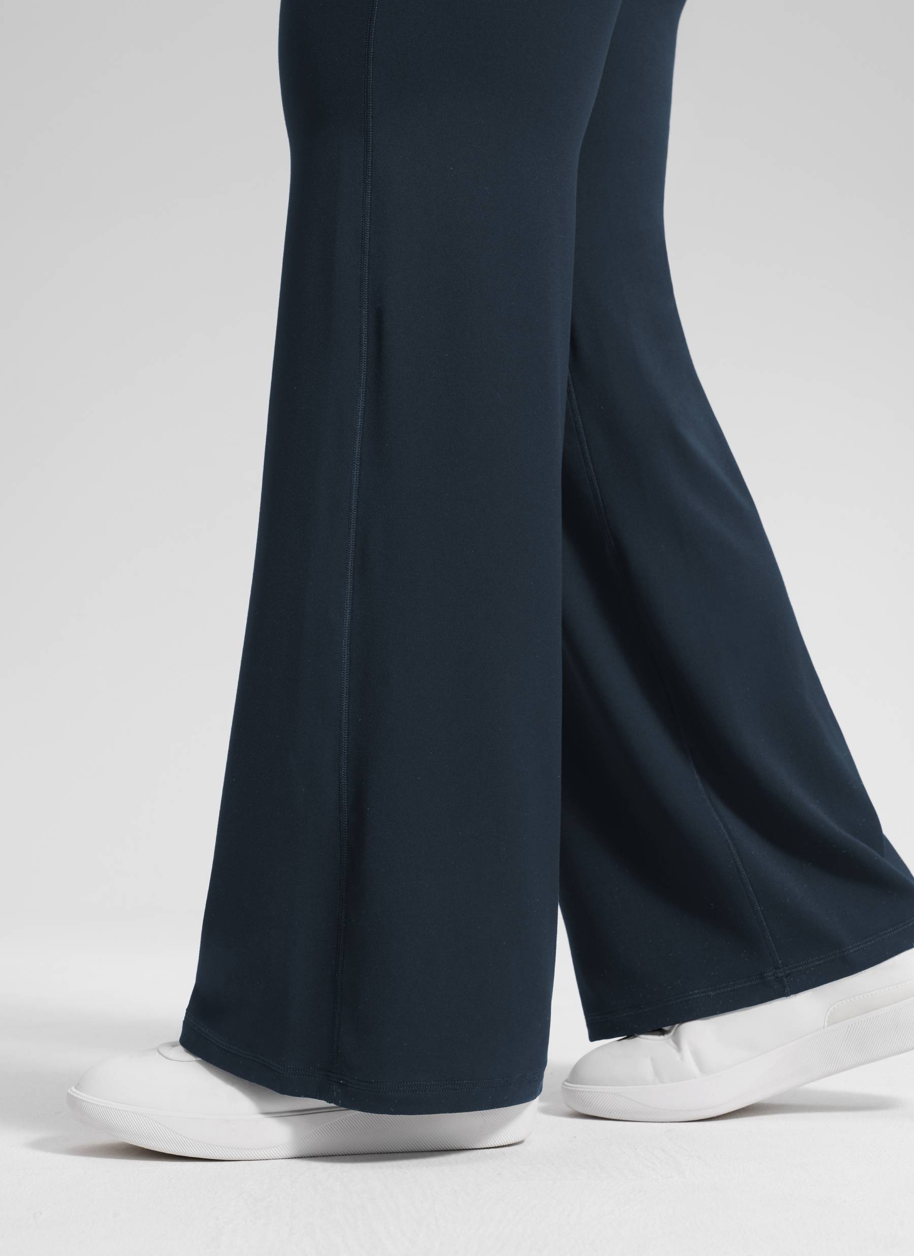 CRZ YOGA Women's Softretch Workout No Front Seam Wide Leg Pant 30