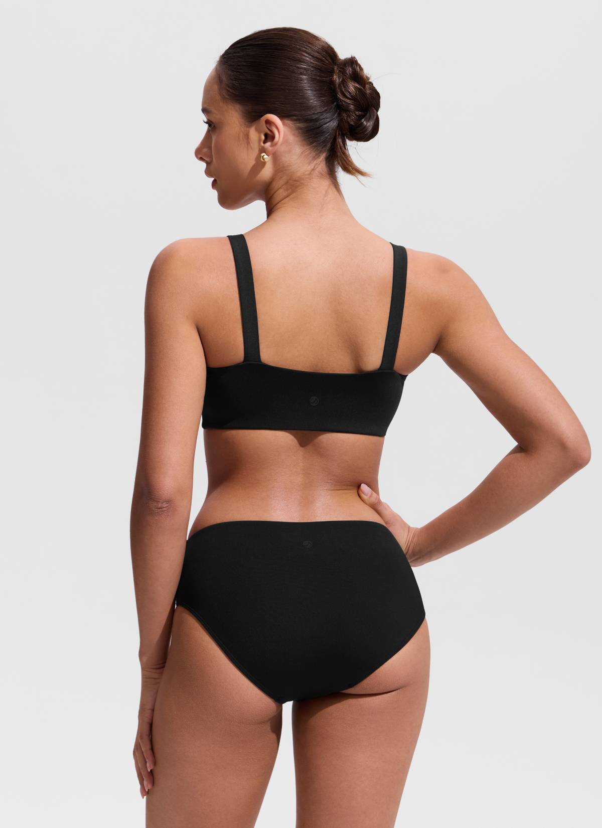 CRZ YOGA Women's Swimwear Square Neck Wide Flat Straps Bikini Tops Black