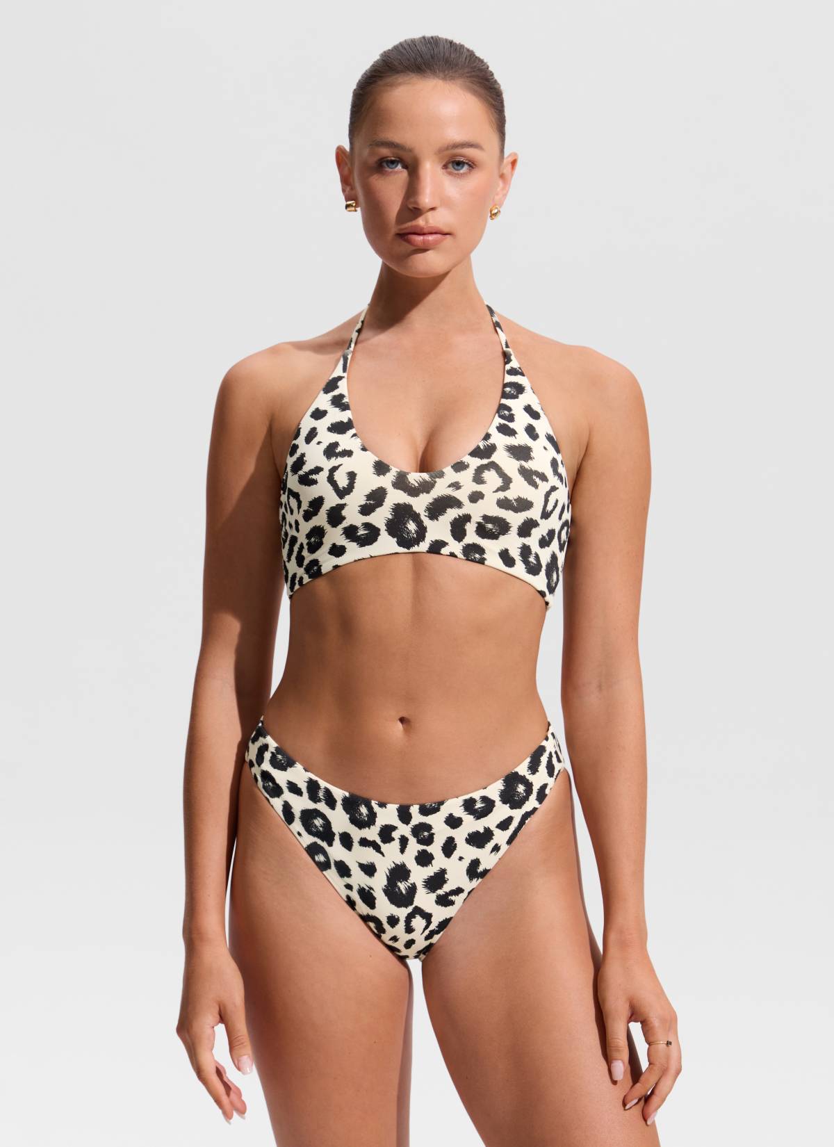 CRZ YOGA Women's Swimwear U Neck Open Back Self Tie Halter Bikini Tops Primulin Leopard Print