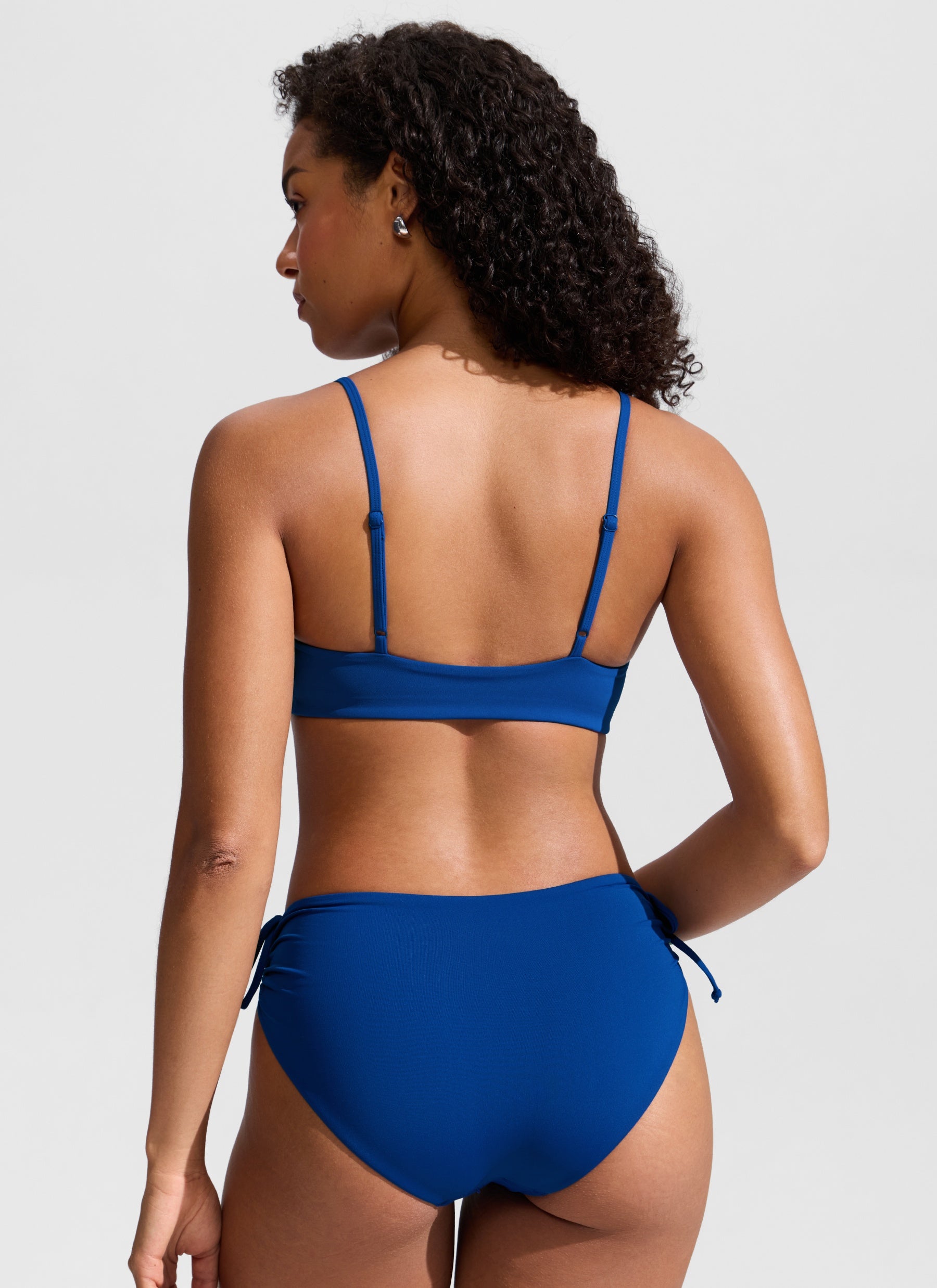 CRZ YOGA Women's Nexfeel Double Lined V Neck Non Padded Bikini Tops Waves Blue